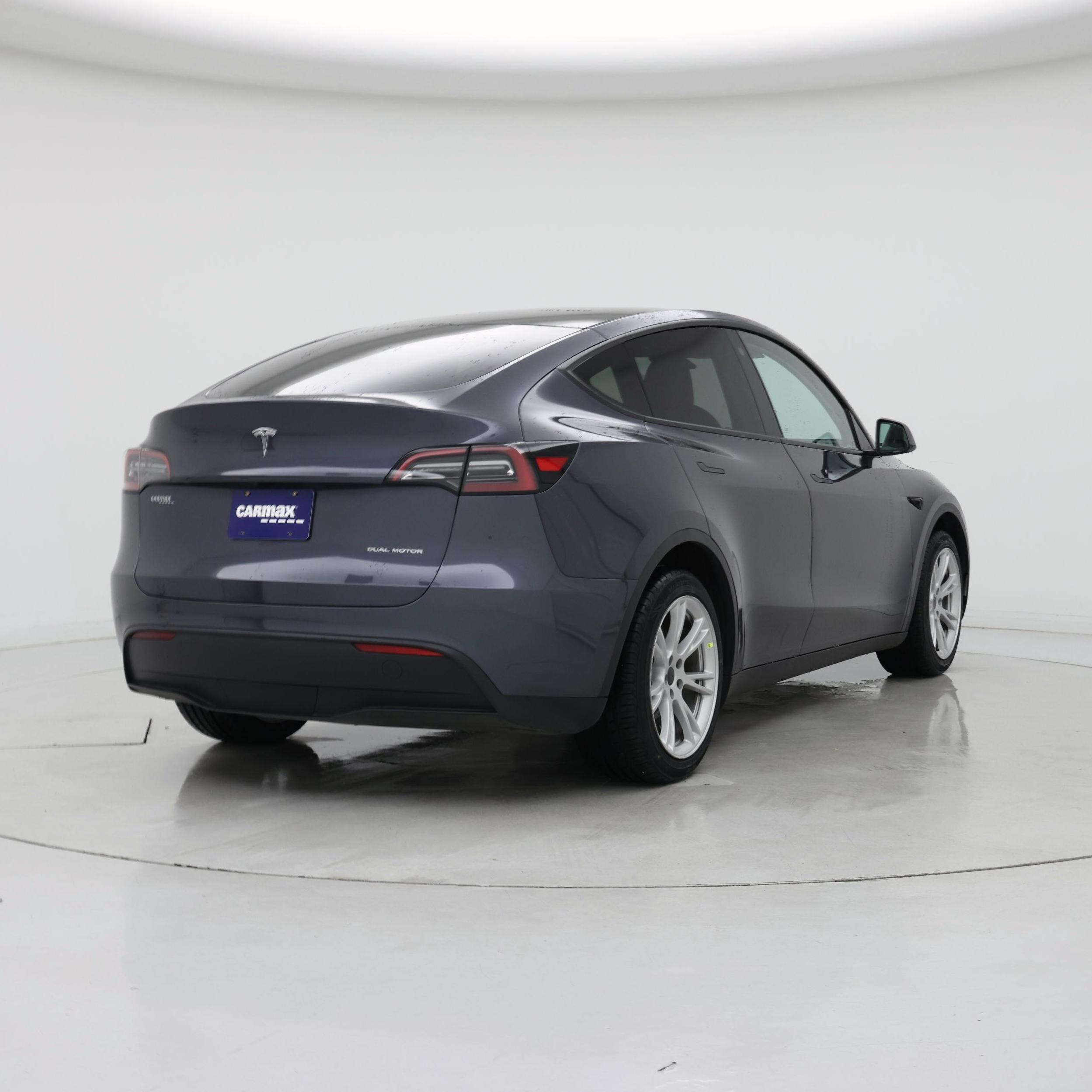 Thumbnail: 2023 Tesla Model Y - 8