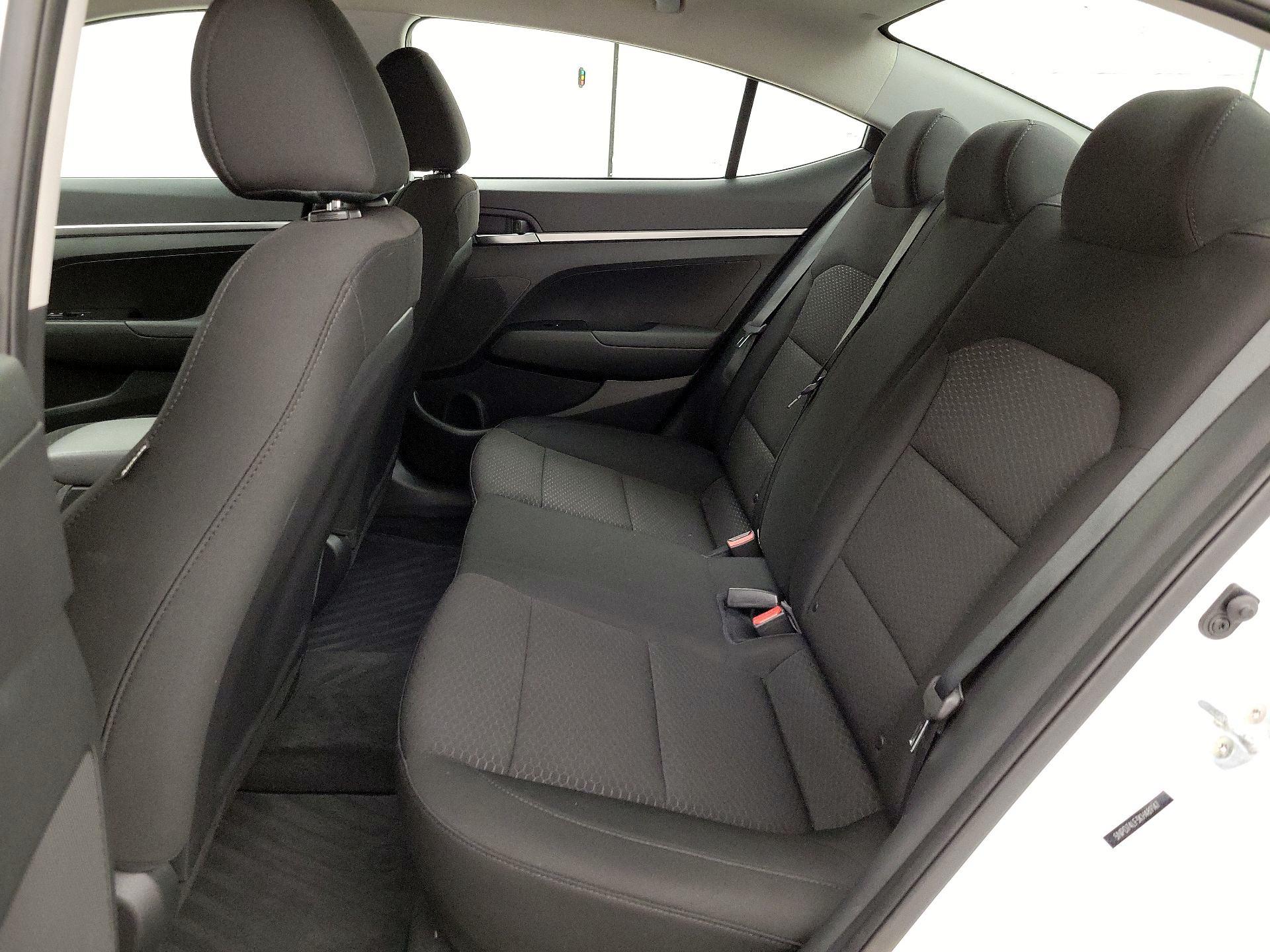 Thumbnail: 2019 Hyundai Elantra - 18