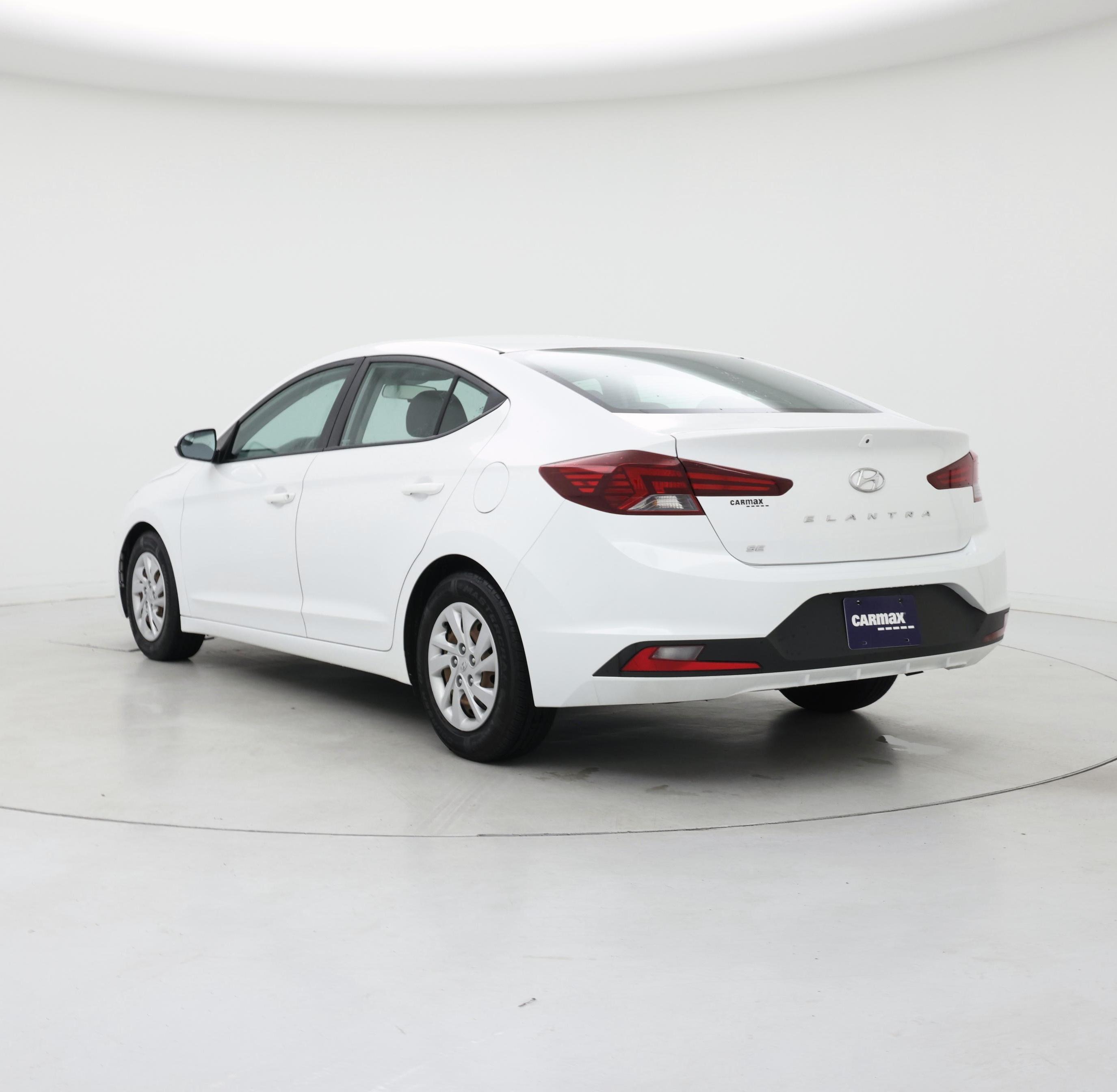 Thumbnail: 2019 Hyundai Elantra - 2