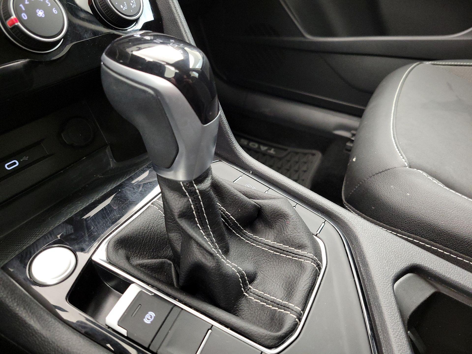 Thumbnail: 2023 Volkswagen Taos - 17