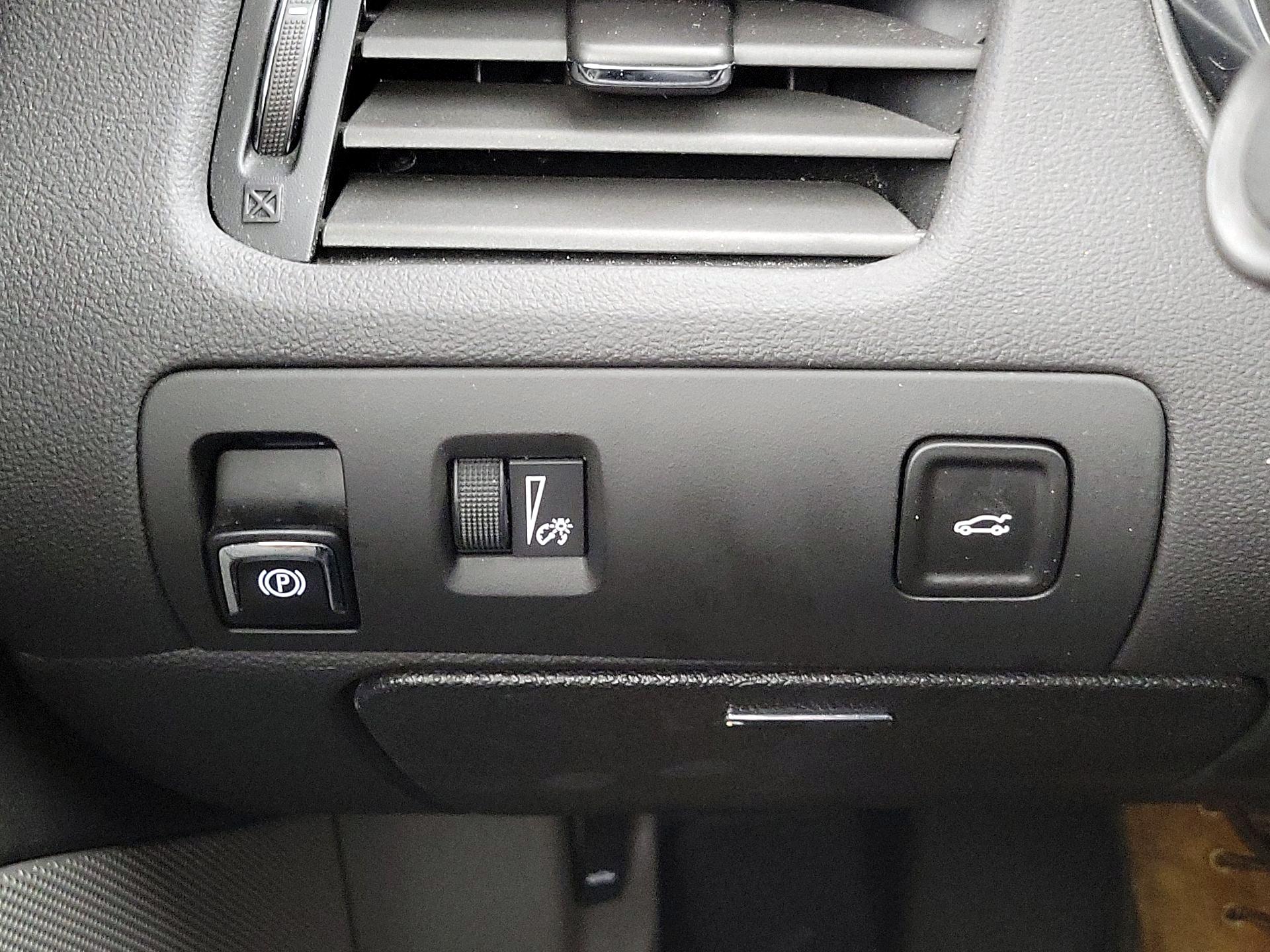 Thumbnail: 2018 Chevrolet Impala - 13