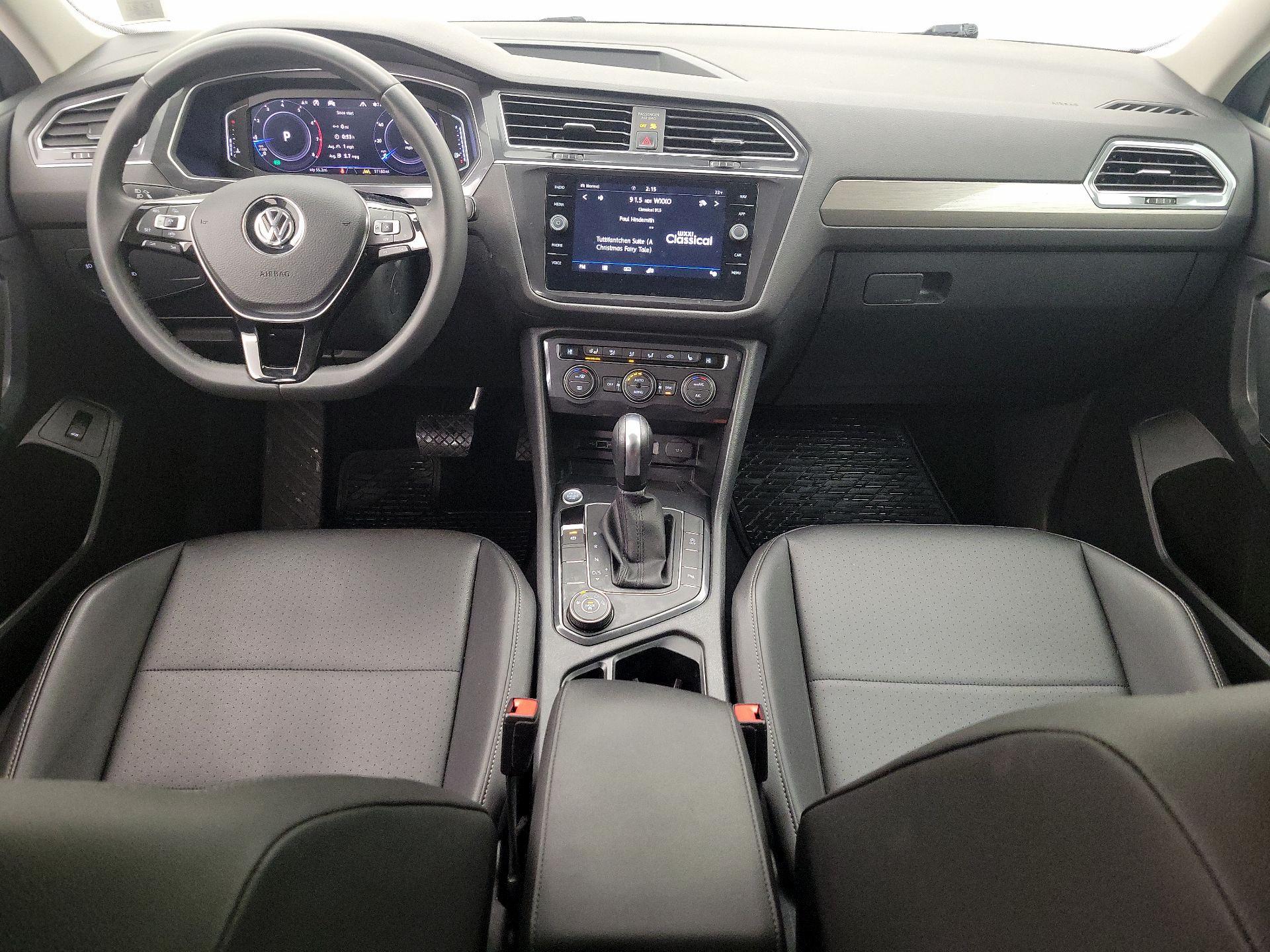 Thumbnail: 2020 Volkswagen Tiguan - 9