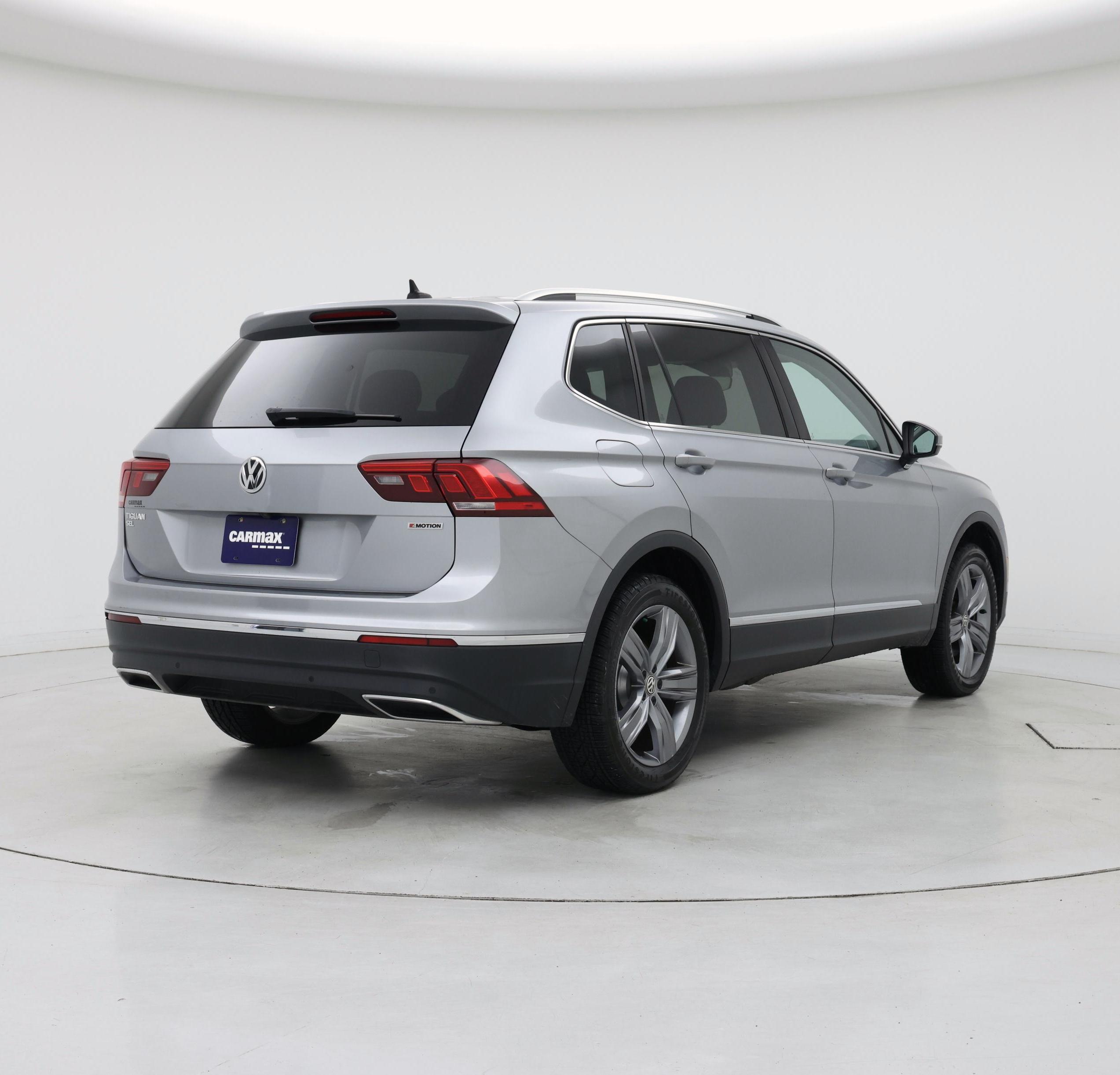 Thumbnail: 2020 Volkswagen Tiguan - 8