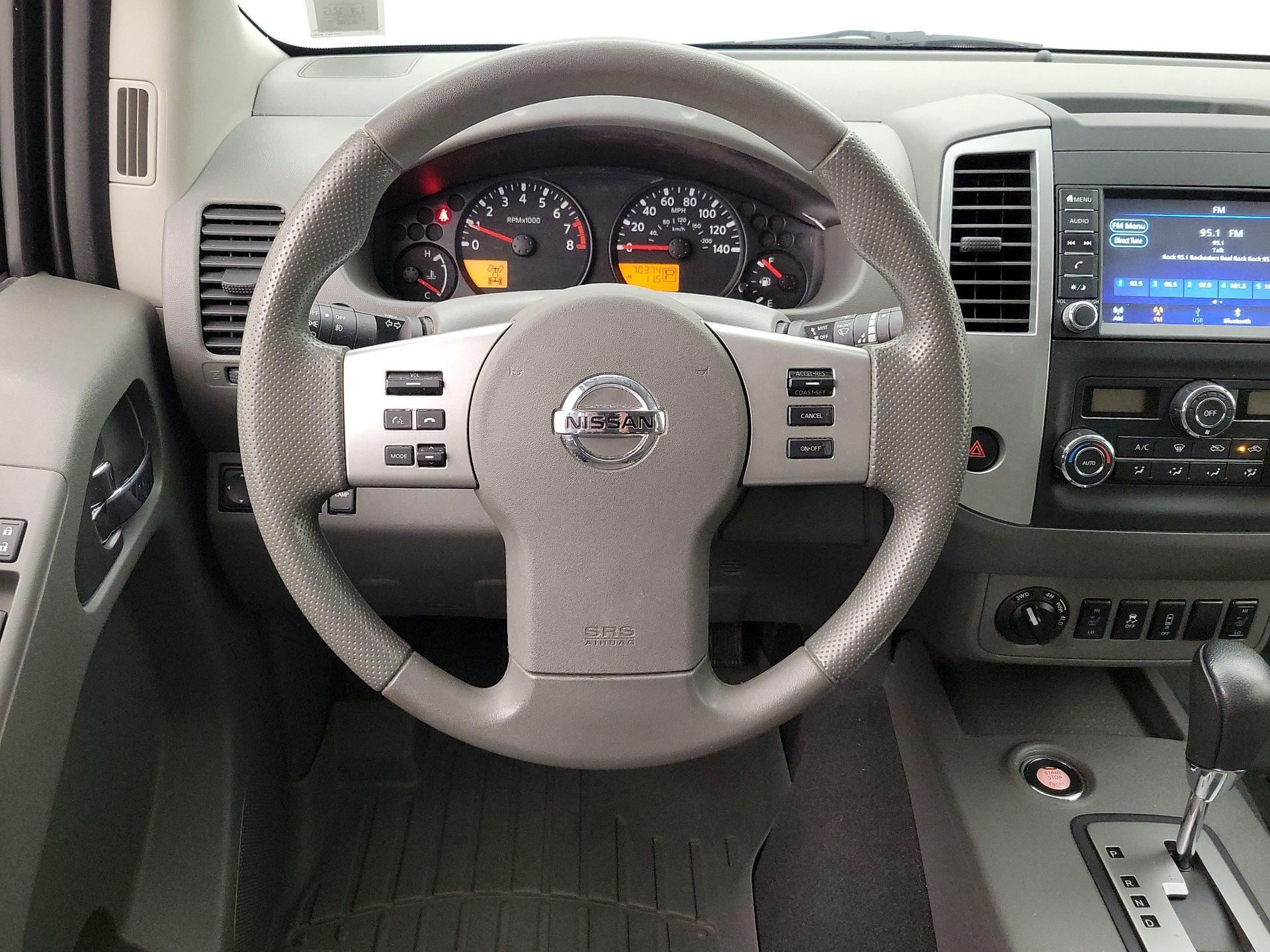 Thumbnail: 2020 Nissan Frontier - 10