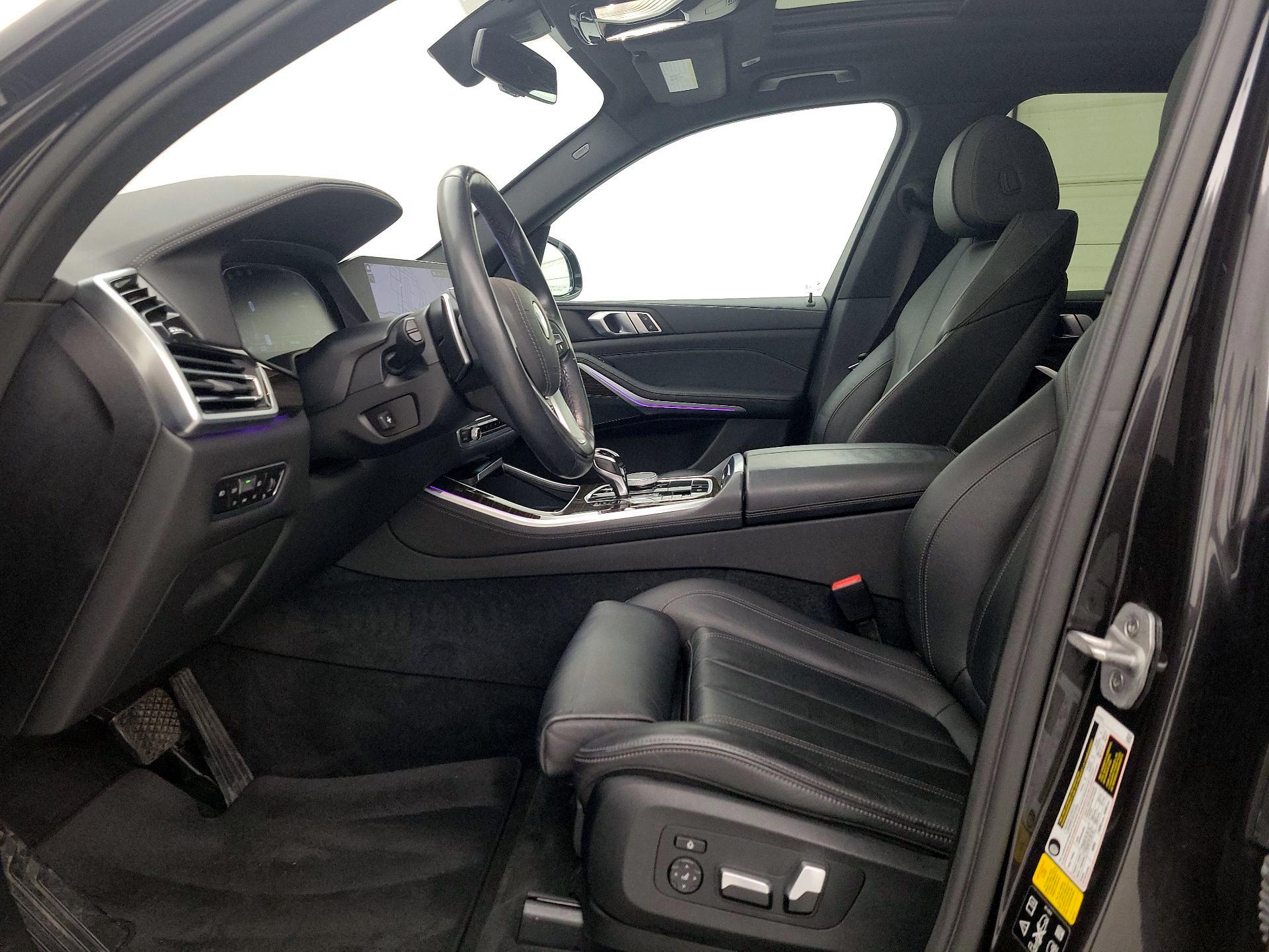 Thumbnail: 2020 BMW X5 - 11