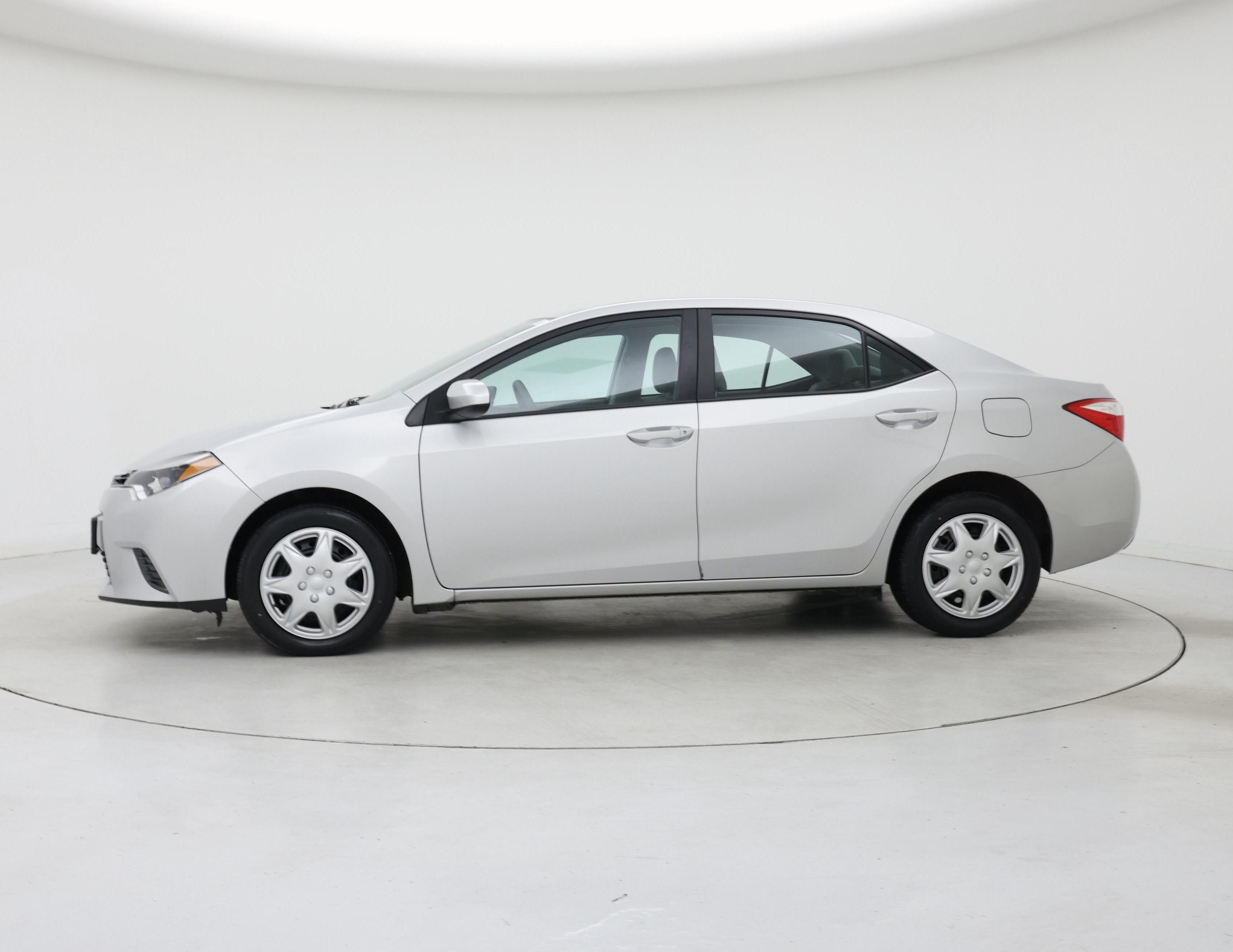 Thumbnail: 2016 Toyota Corolla - 3