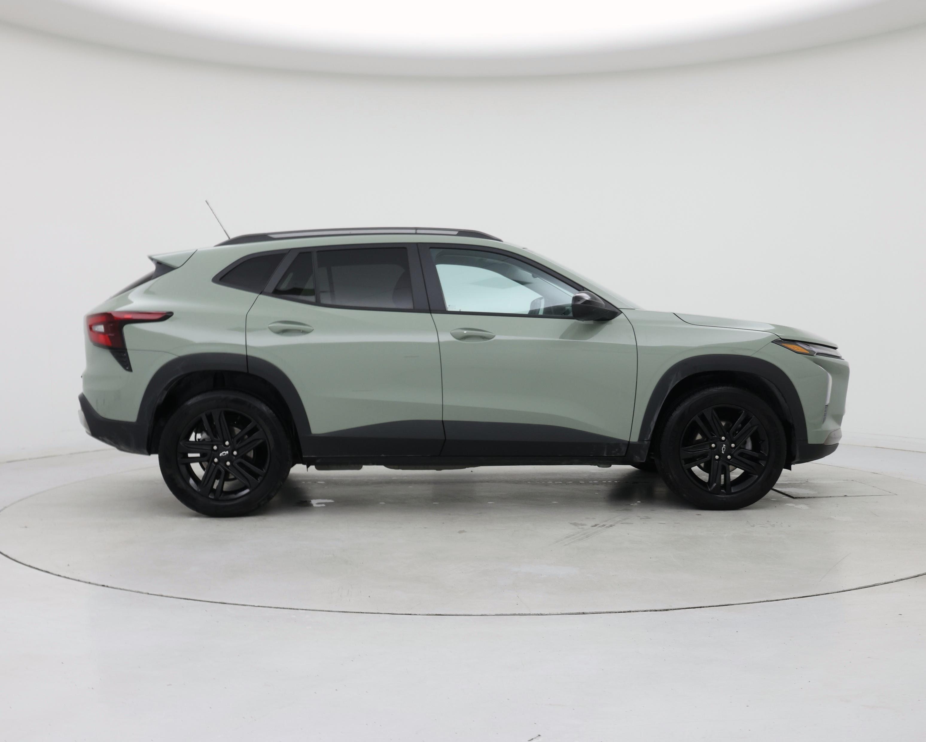 Thumbnail: 2025 Chevrolet Trax - 7