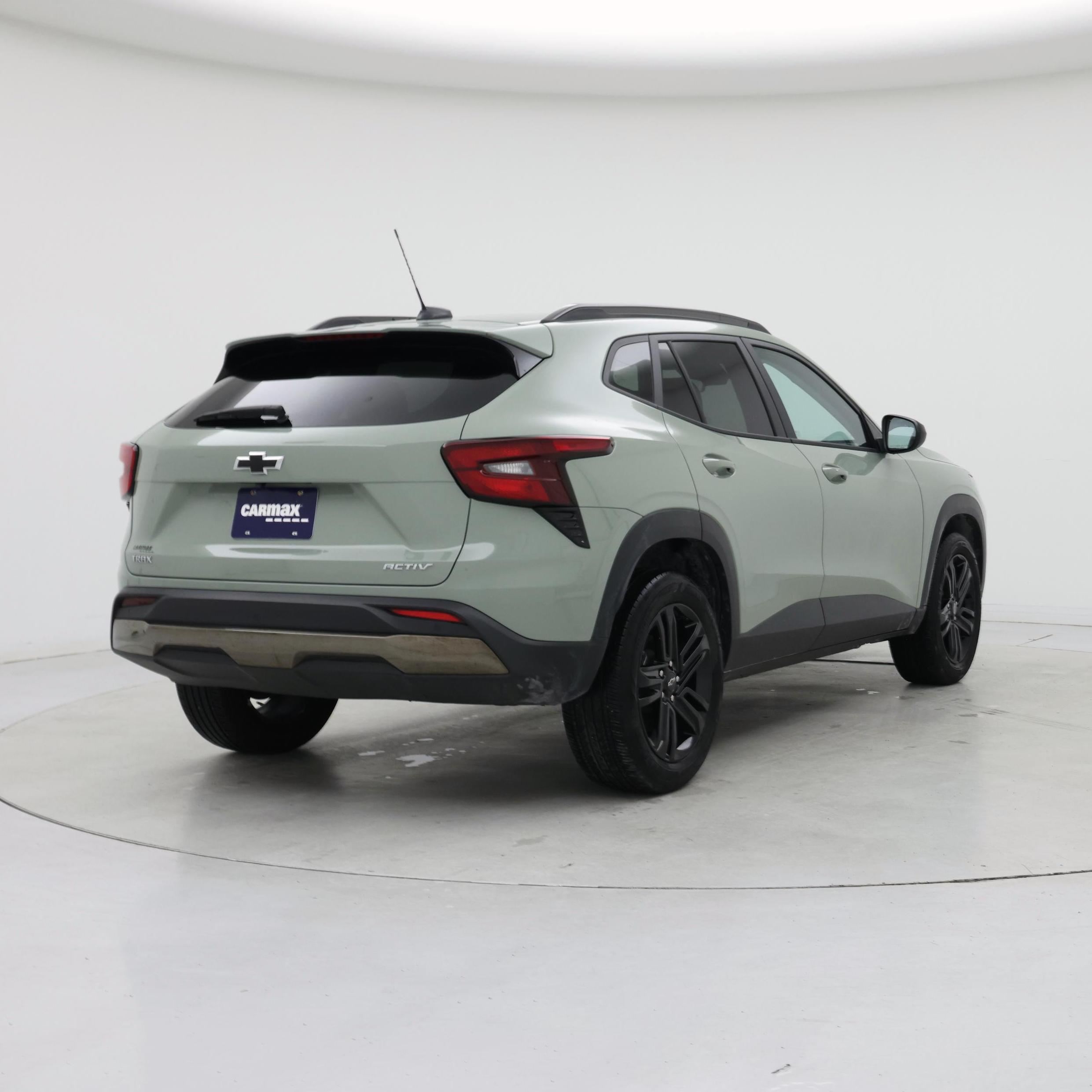 Thumbnail: 2025 Chevrolet Trax - 8