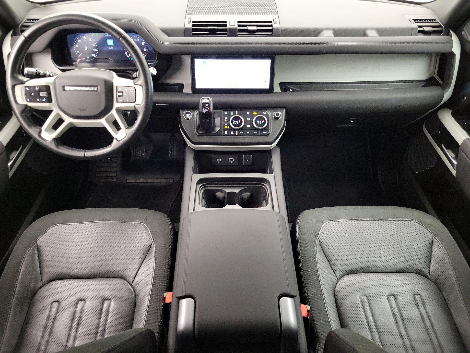 Thumbnail: 2020 Land Rover Defender - 9