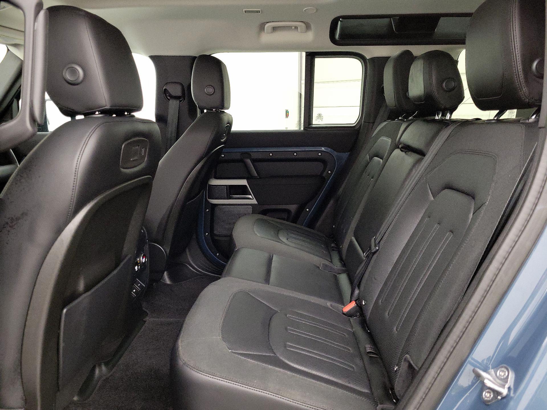 Thumbnail: 2020 Land Rover Defender - 19