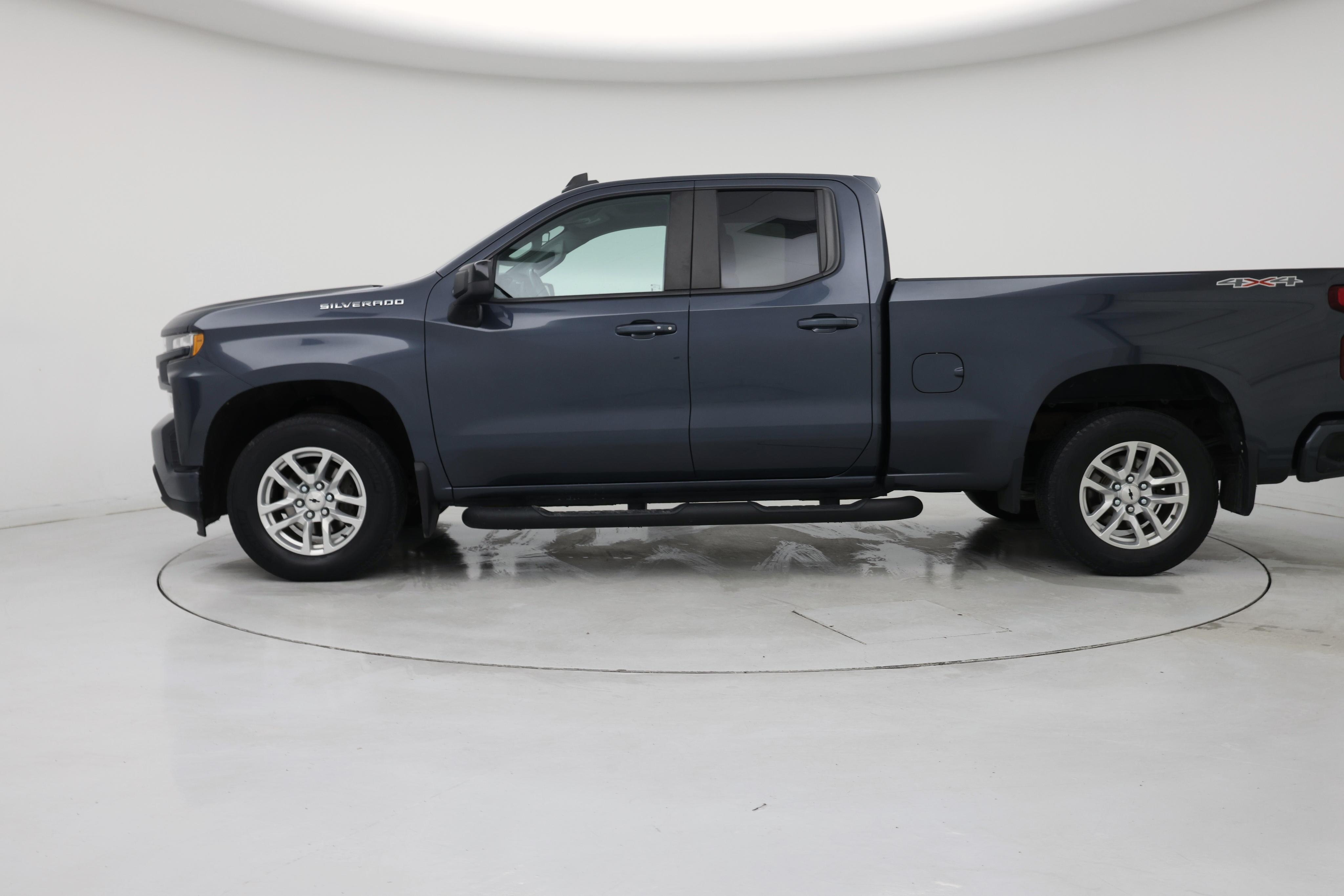 Thumbnail: 2021 Chevrolet Silverado 1500 - 3