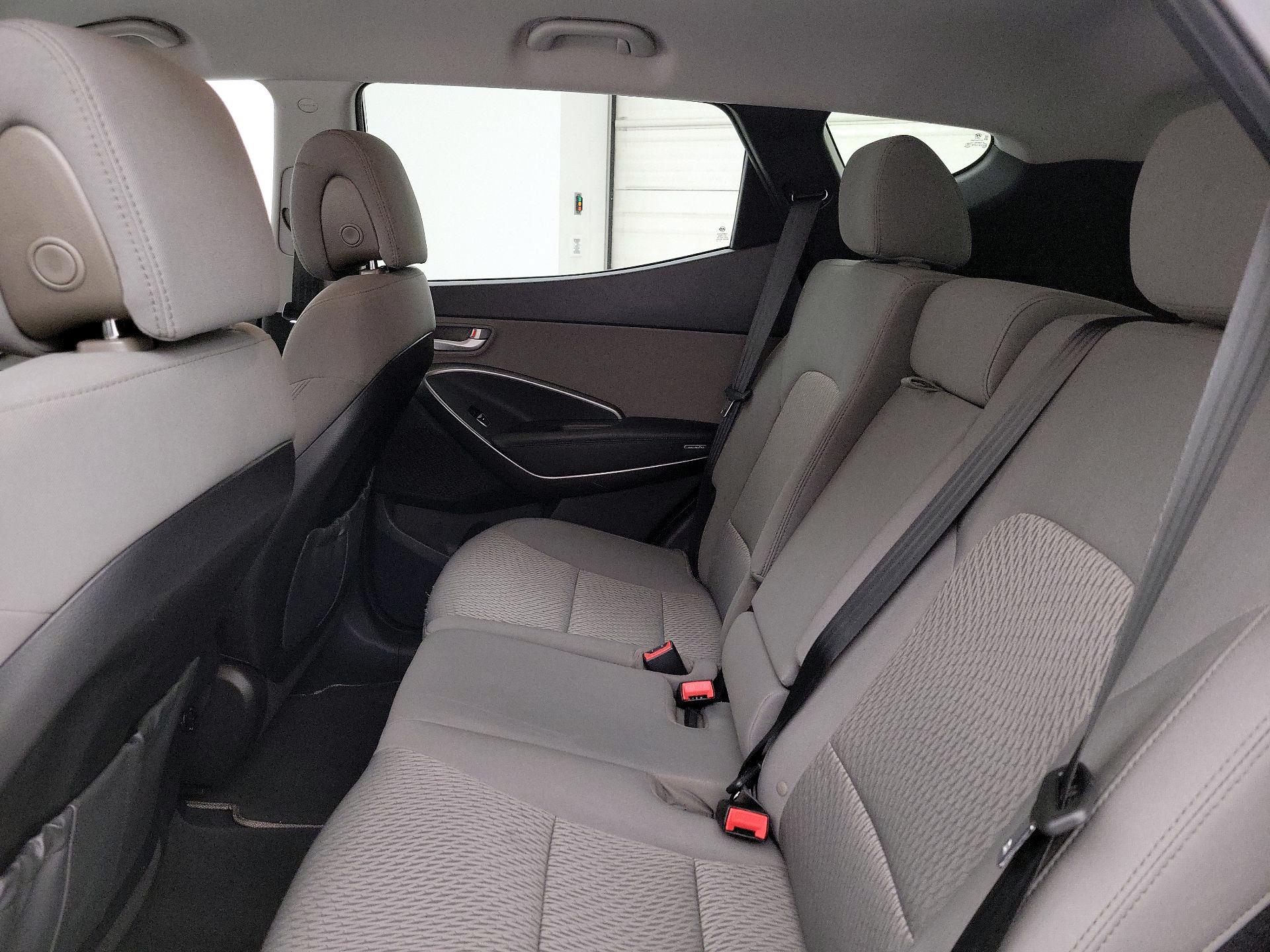 Thumbnail: 2017 Hyundai Santa Fe - 19