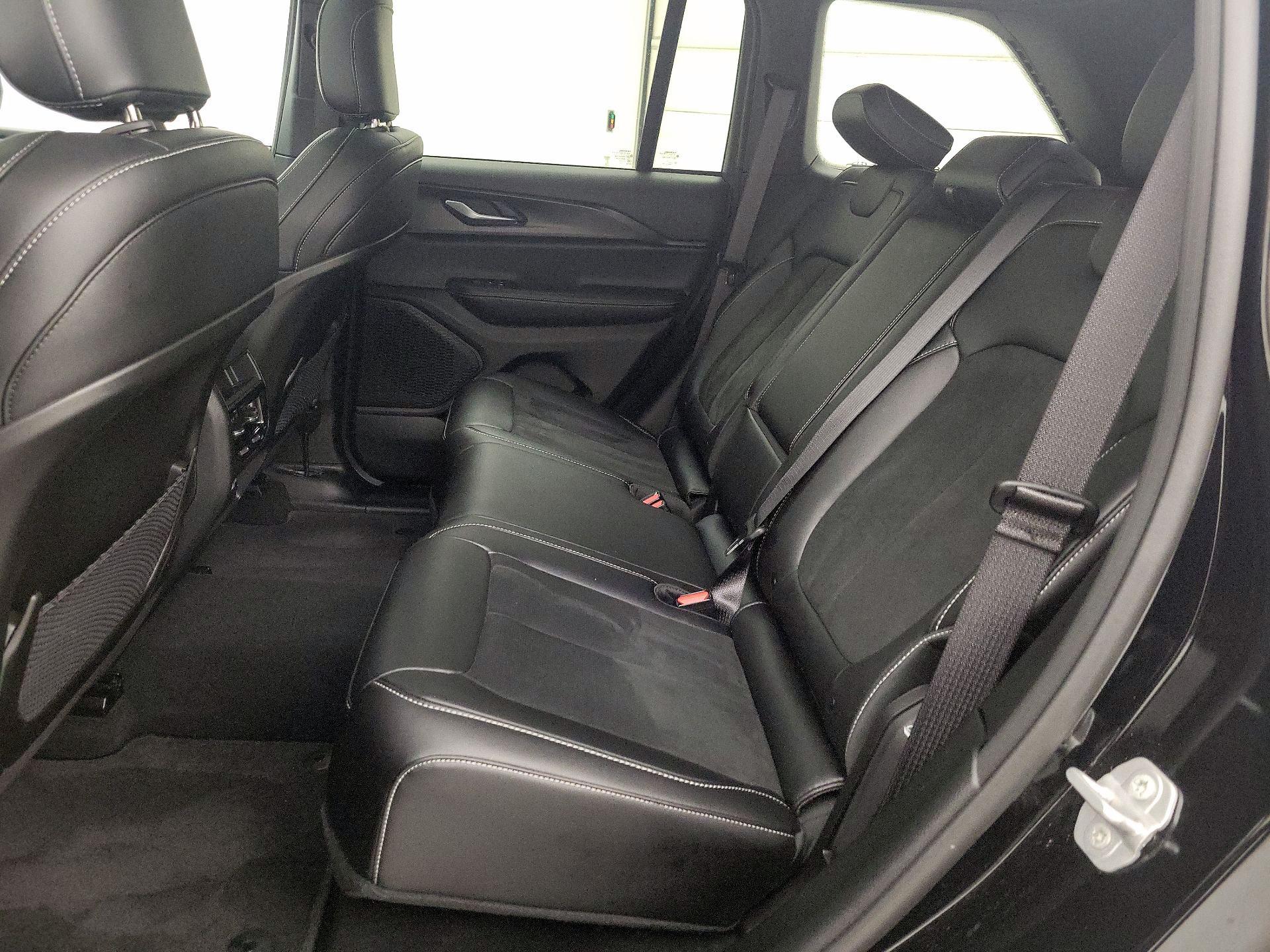 Thumbnail: 2025 Jeep Grand Cherokee - 20