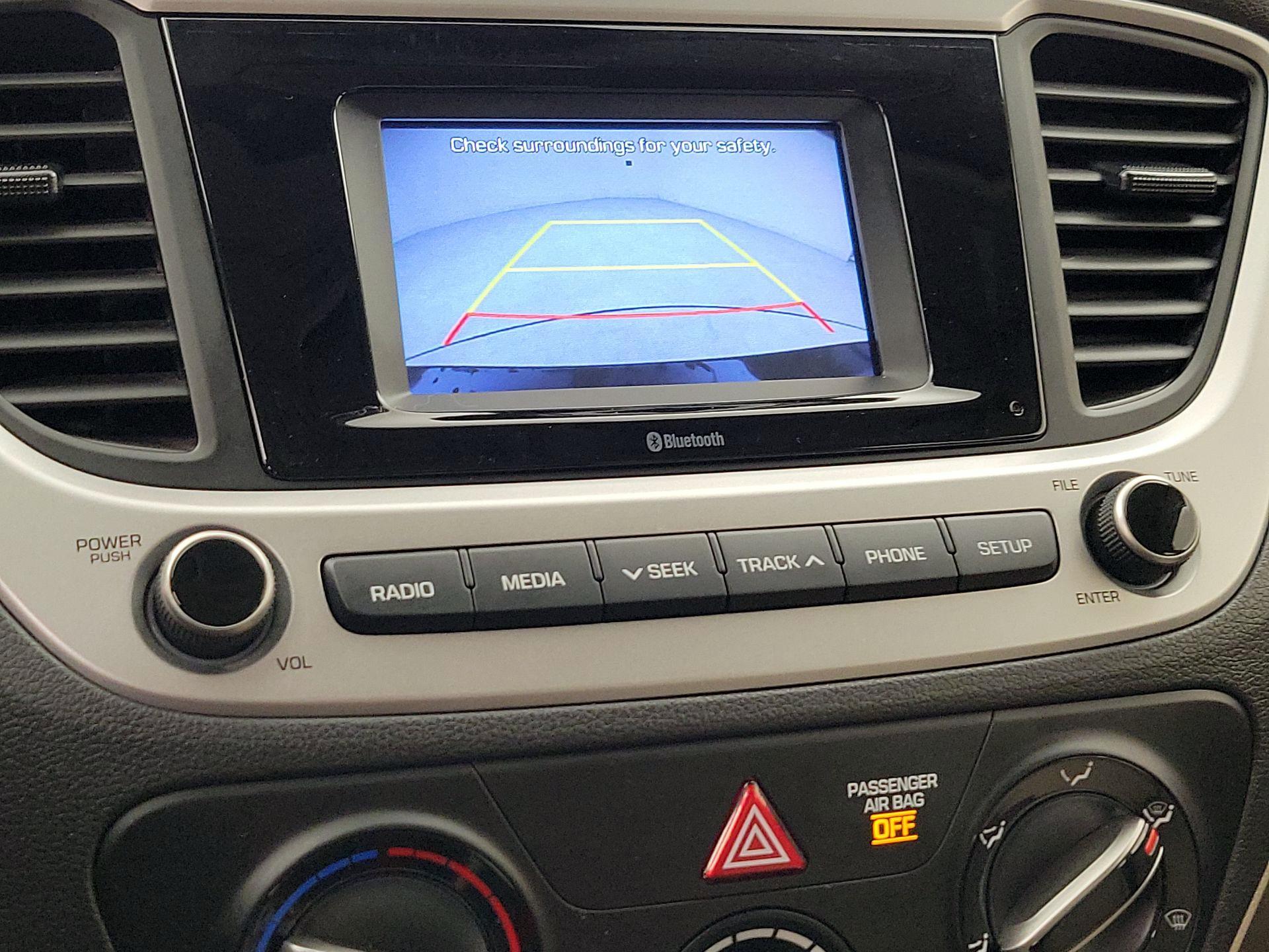 Thumbnail: 2022 Hyundai Accent - 14