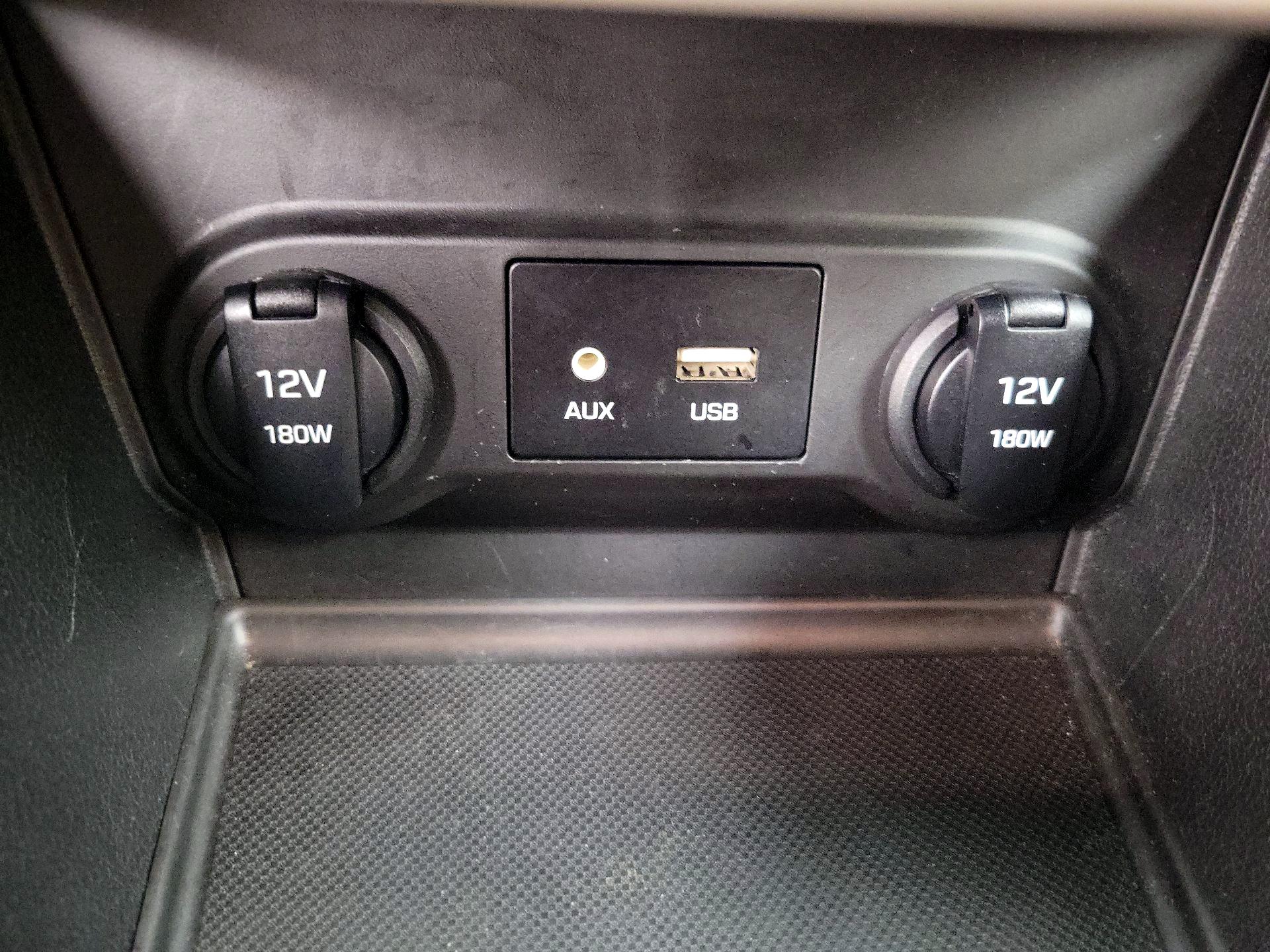 Thumbnail: 2022 Hyundai Accent - 18