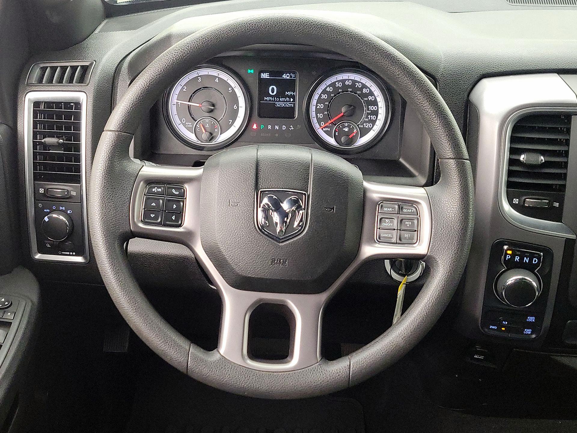 Thumbnail: 2023 RAM 1500 Classic - 10