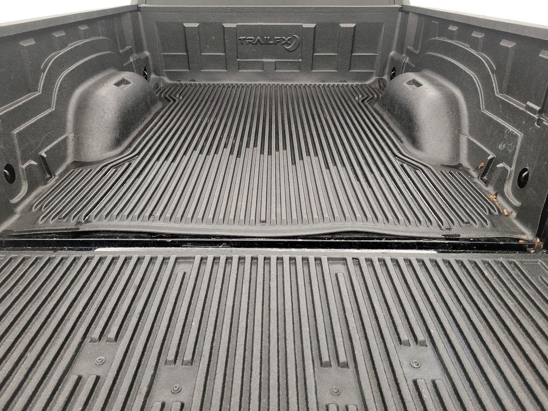 Thumbnail: 2023 RAM 1500 Classic - 20