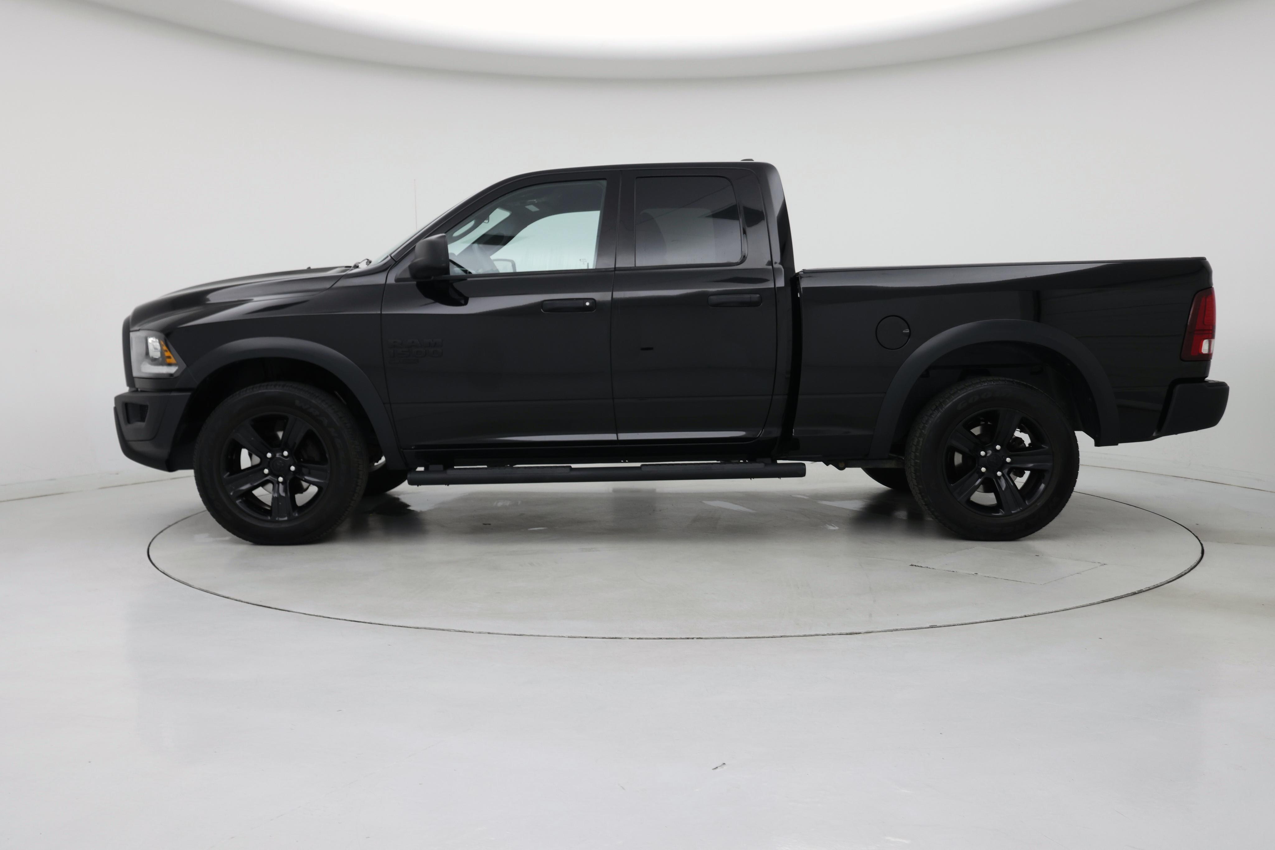 Thumbnail: 2023 RAM 1500 Classic - 3