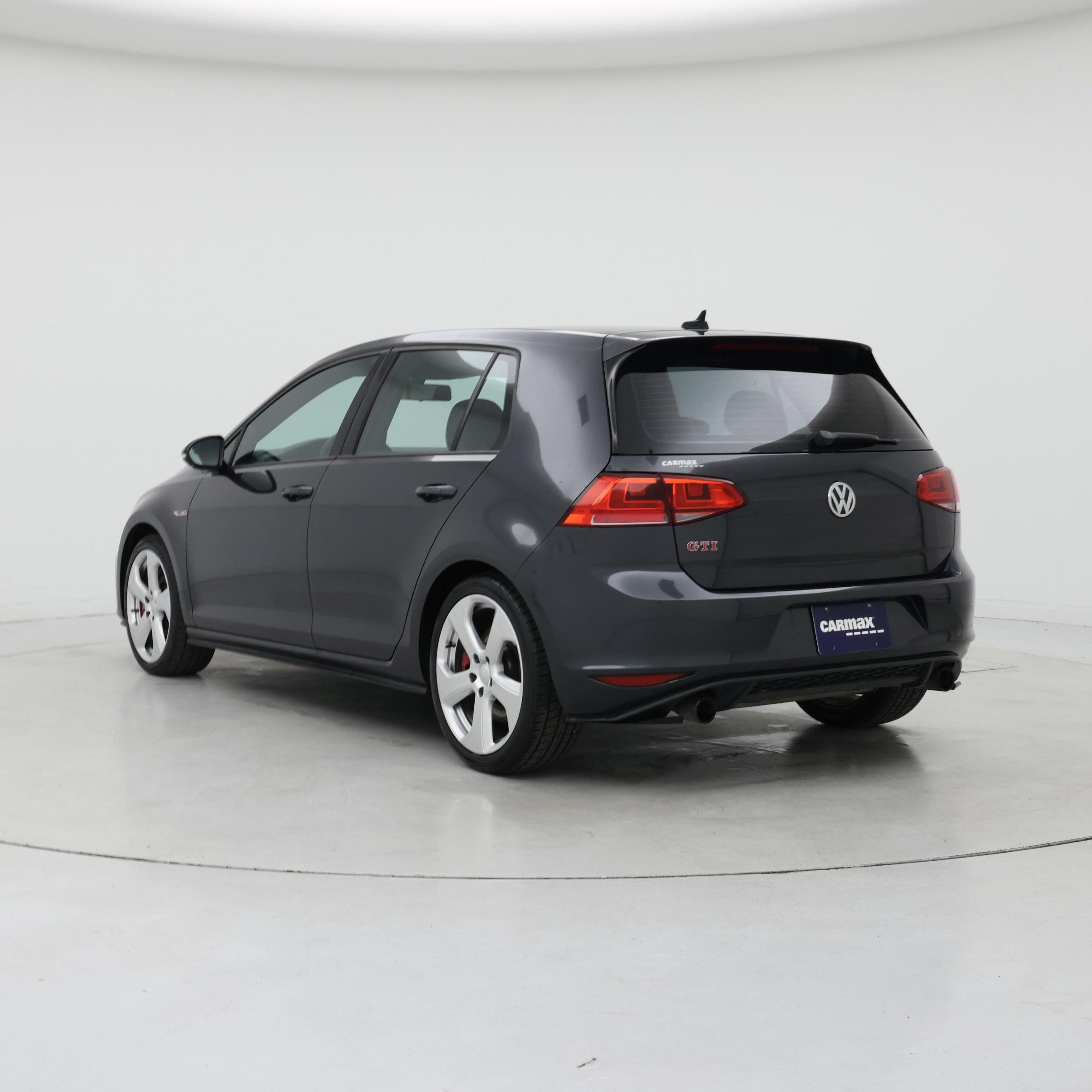 Thumbnail: 2015 Volkswagen Golf - 2