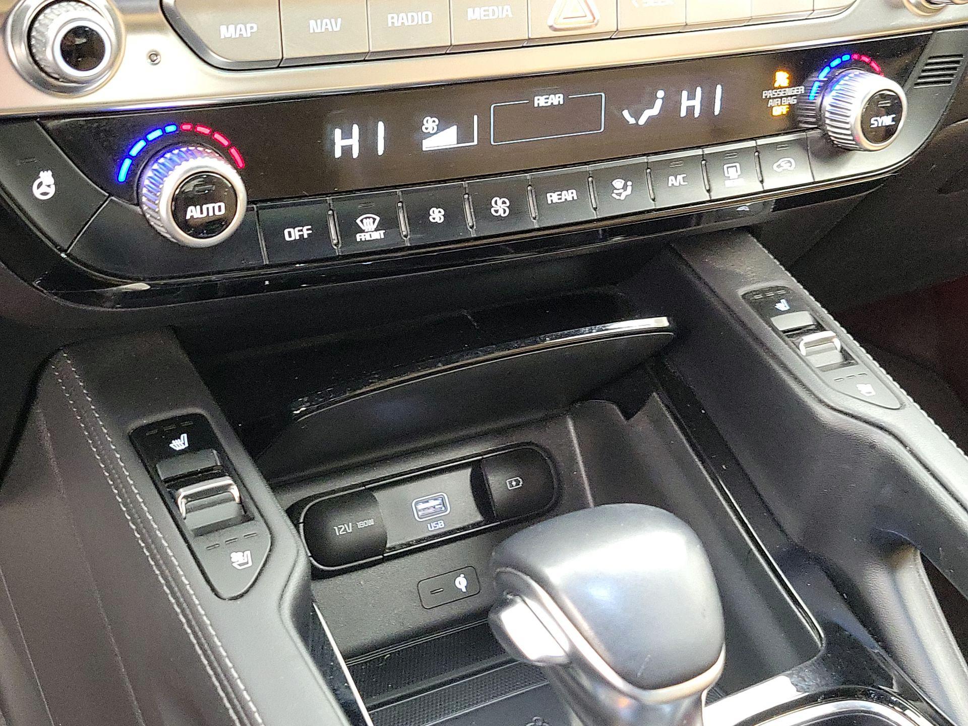 Thumbnail: 2022 Kia Telluride - 17