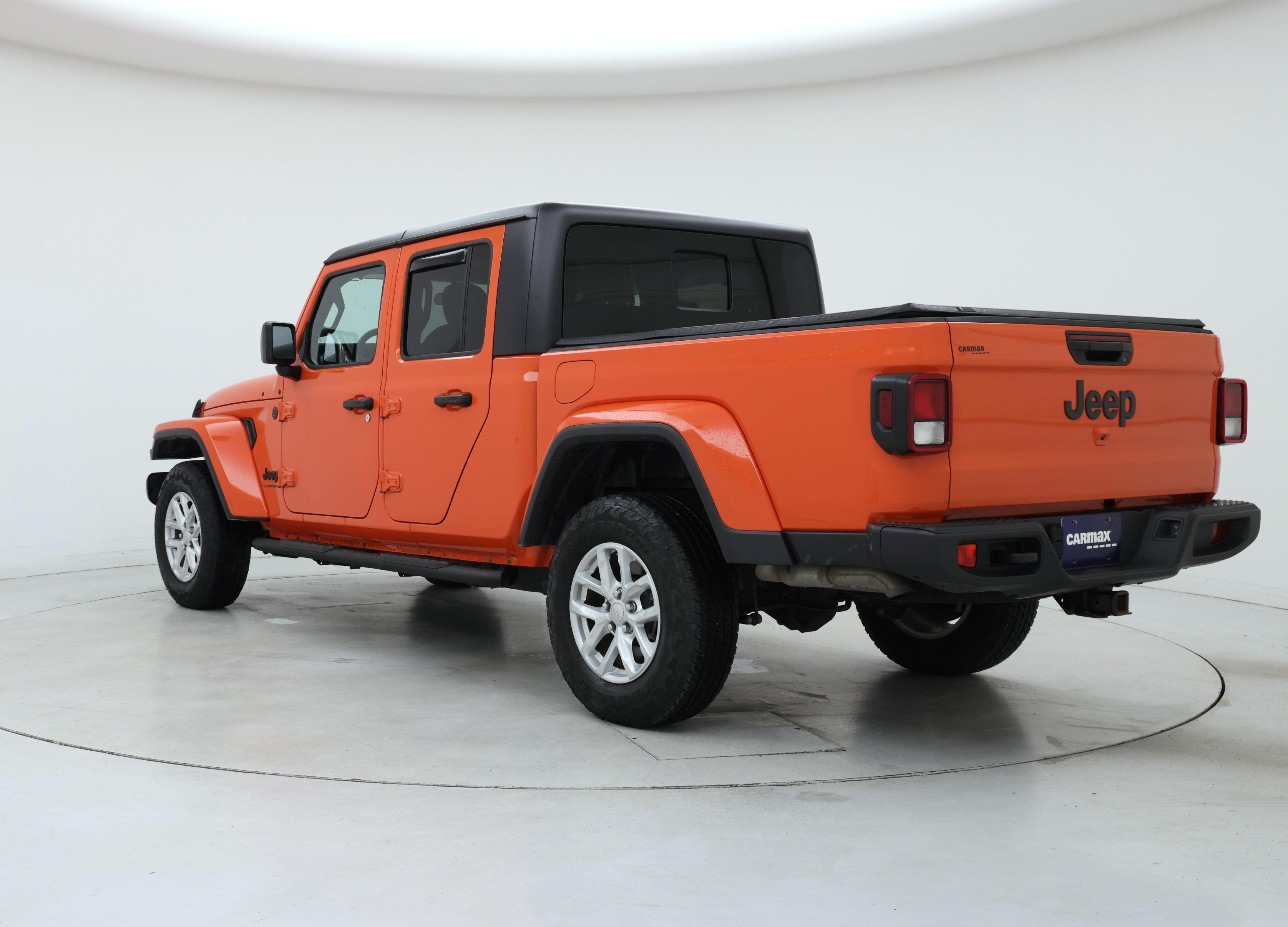 Thumbnail: 2023 Jeep Gladiator - 2
