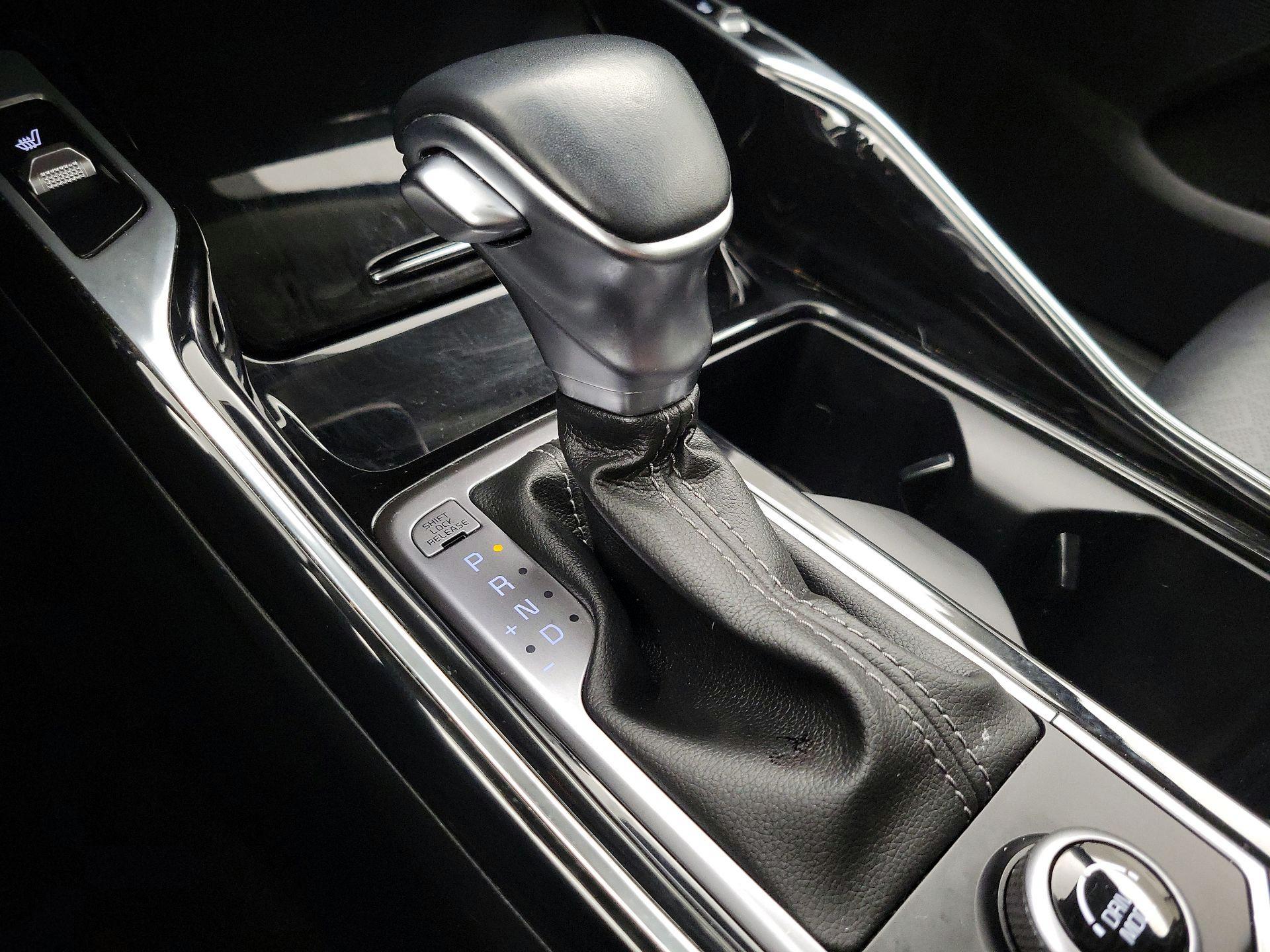 Thumbnail: 2023 Kia Sorento - 18