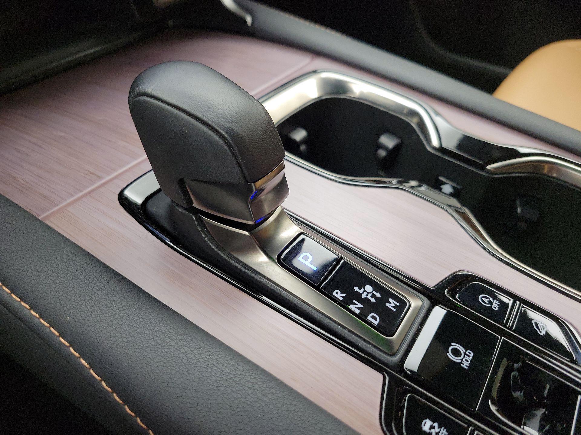 Thumbnail: 2024 Lexus RX - 17