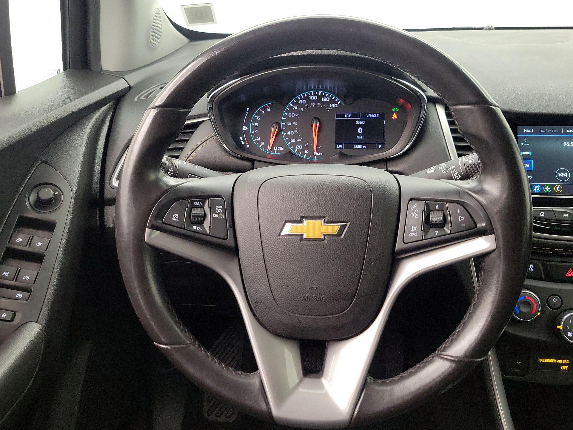 Thumbnail: 2019 Chevrolet Trax - 10