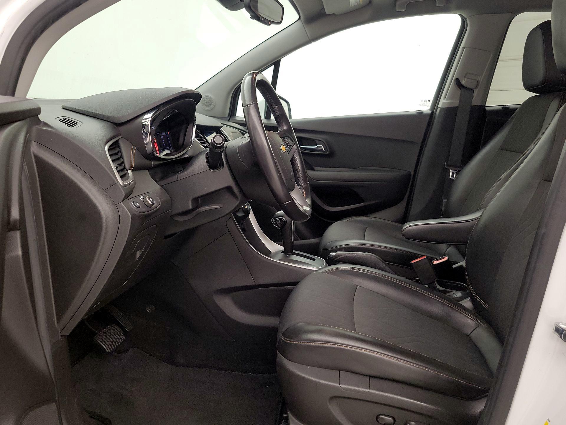 Thumbnail: 2019 Chevrolet Trax - 11