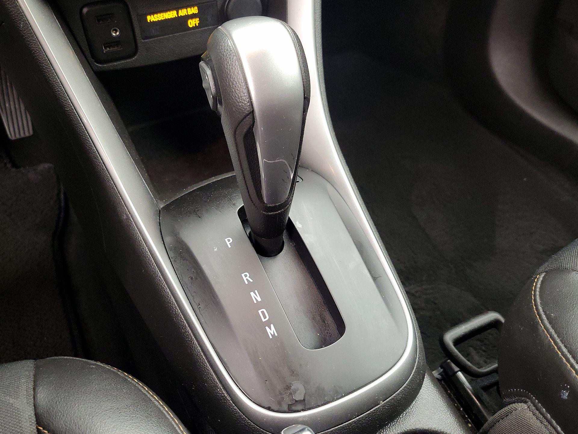 Thumbnail: 2019 Chevrolet Trax - 17