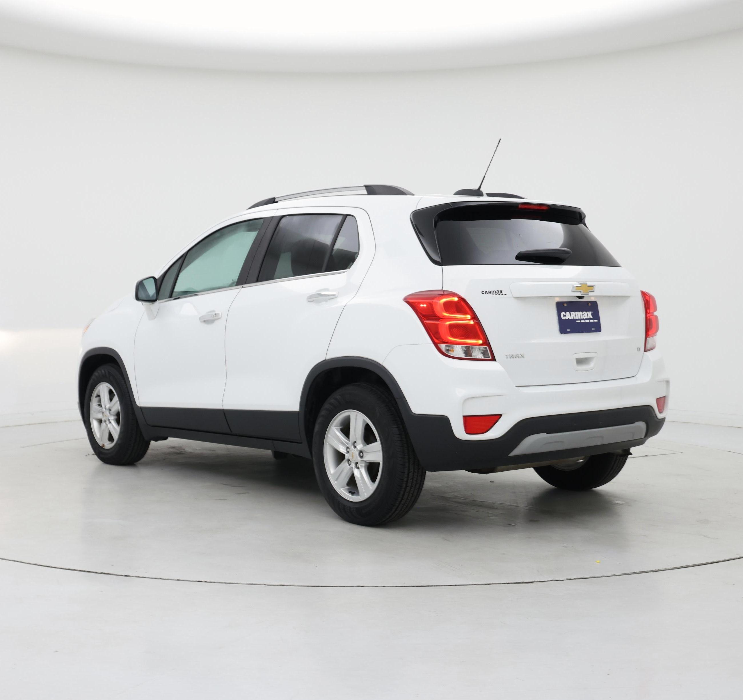 Thumbnail: 2019 Chevrolet Trax - 2