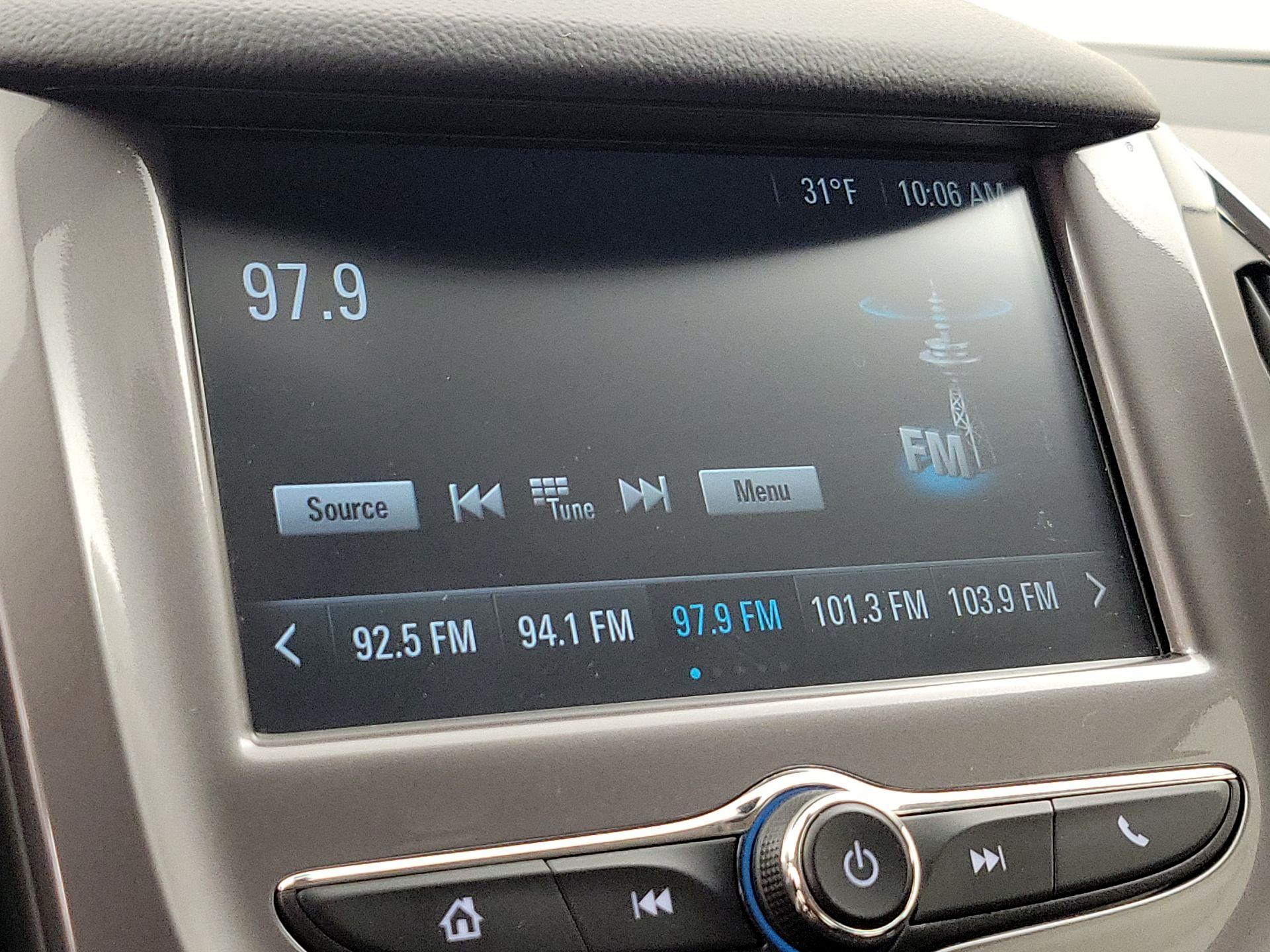 Thumbnail: 2017 Chevrolet Cruze - 15