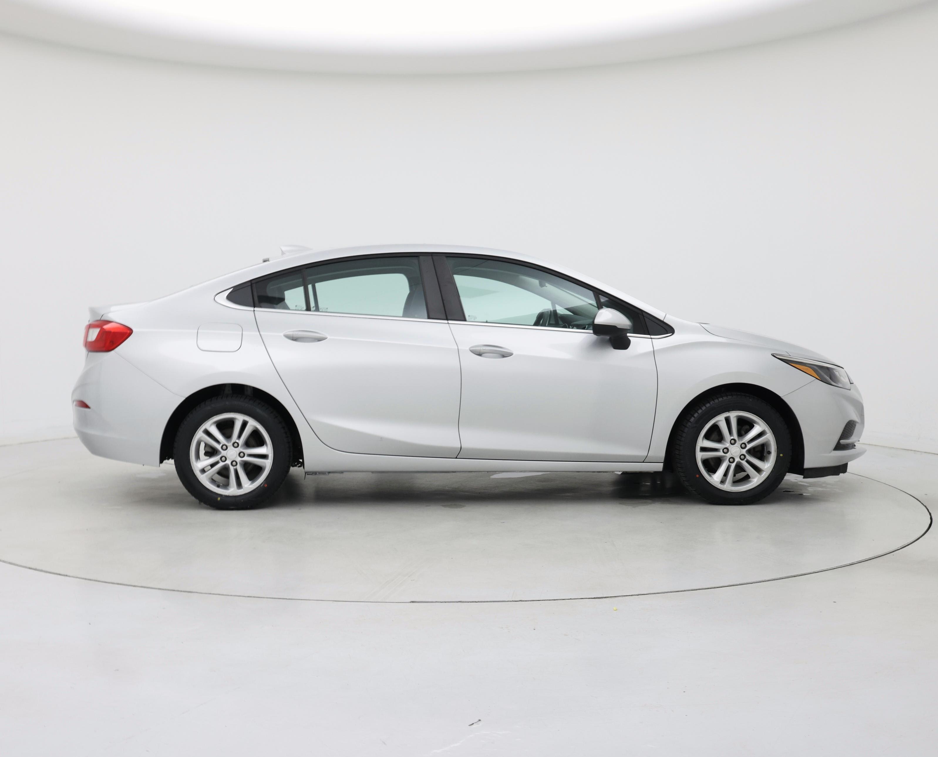 Thumbnail: 2017 Chevrolet Cruze - 7