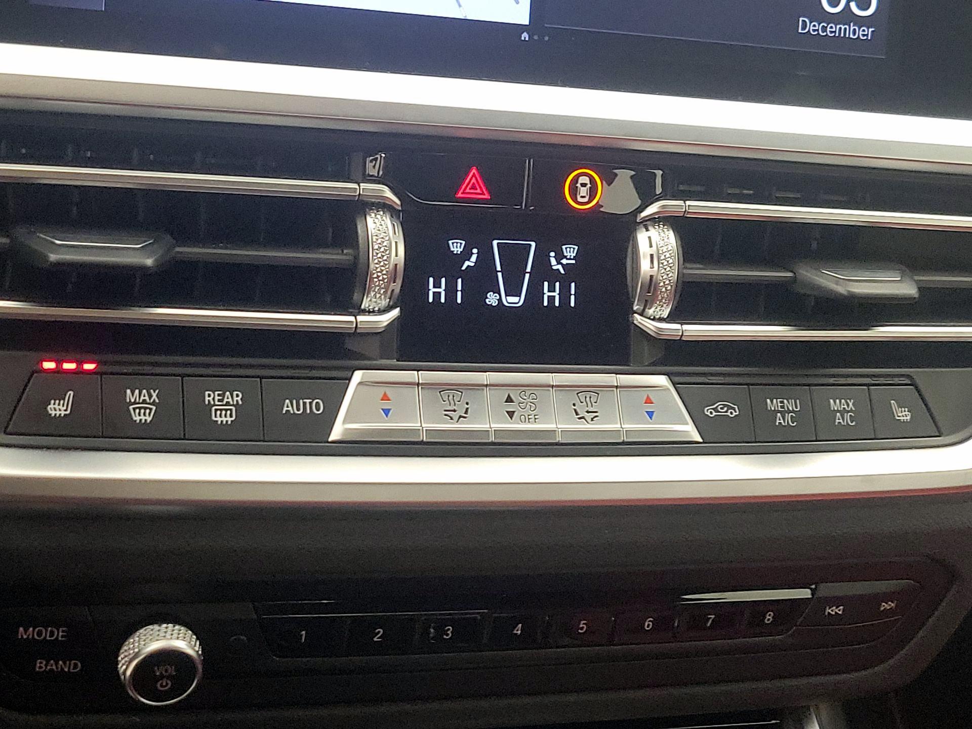 Thumbnail: 2021 BMW M3 - 17