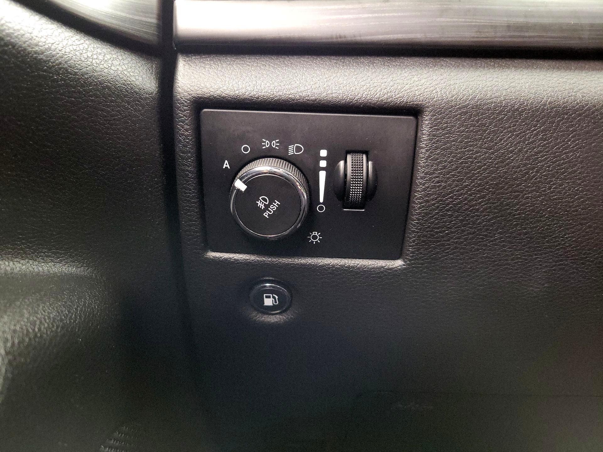 Thumbnail: 2019 Jeep Grand Cherokee - 13