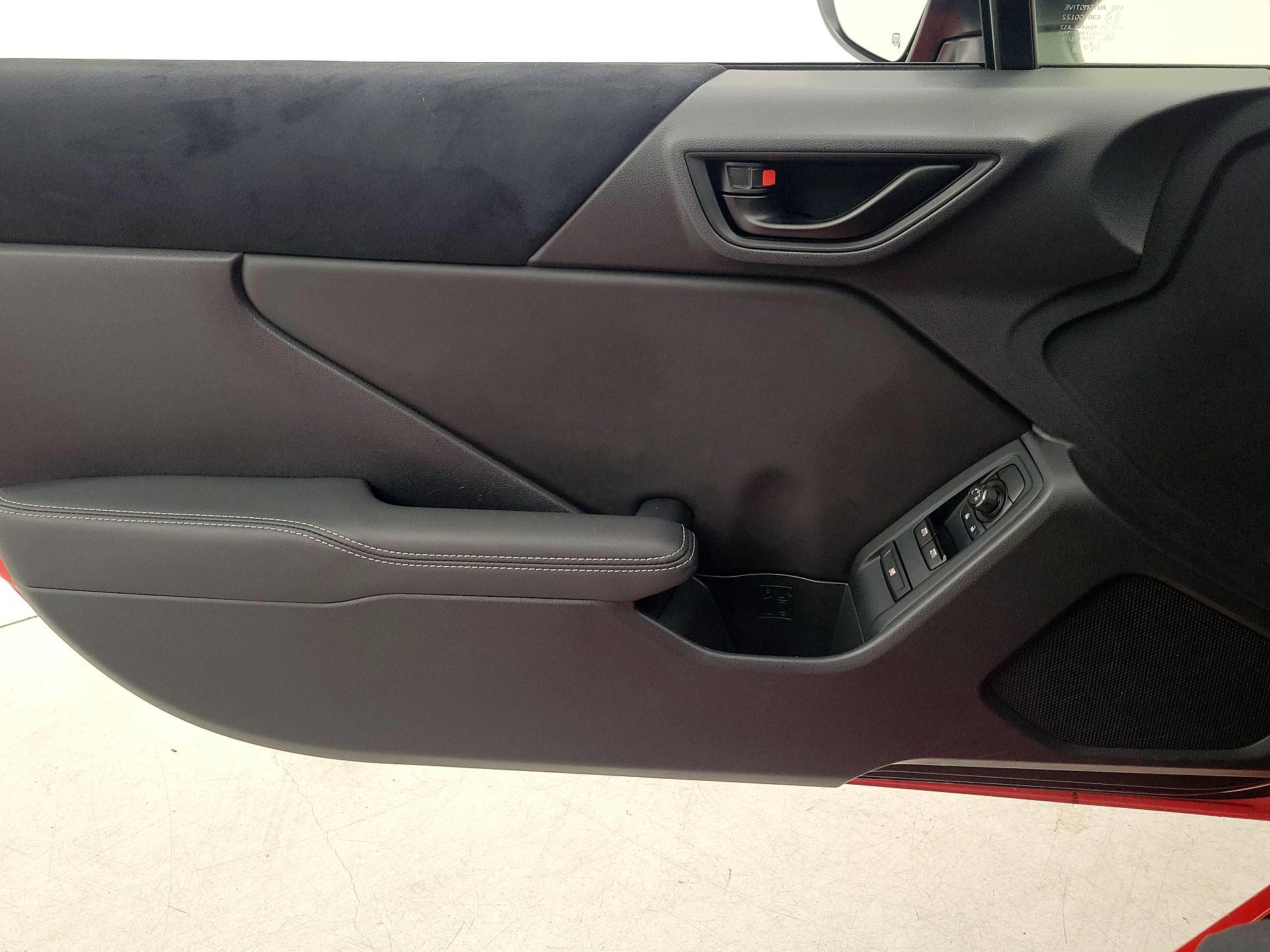 Thumbnail: 2023 Toyota GR86 - 12