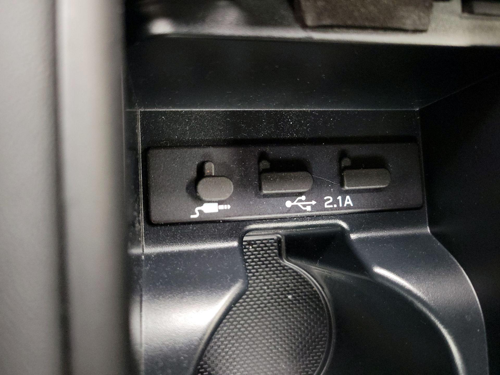 Thumbnail: 2023 Toyota GR86 - 18