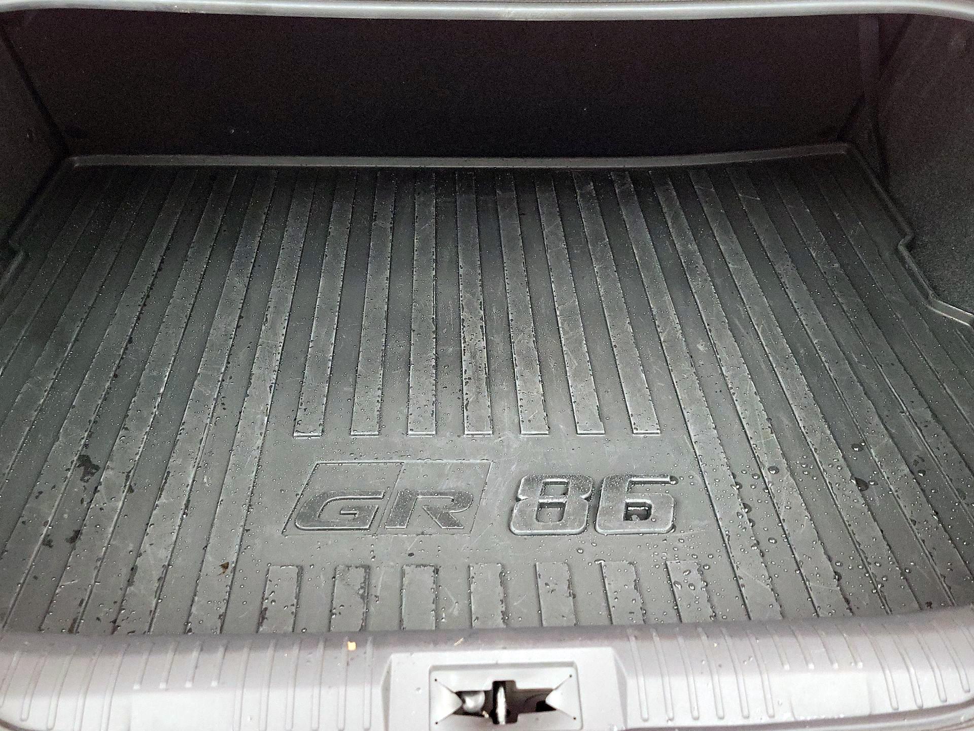 Thumbnail: 2023 Toyota GR86 - 20