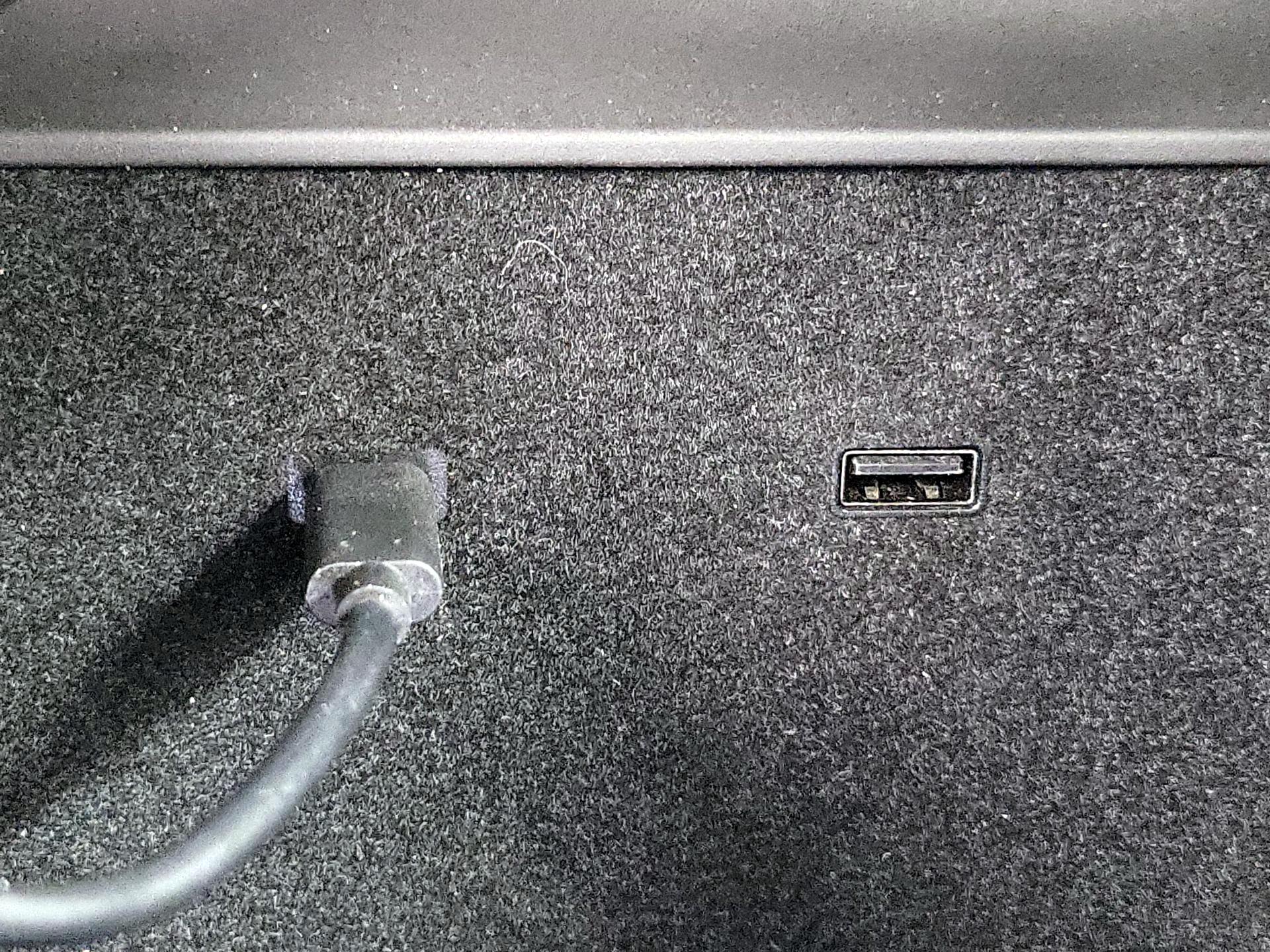 Thumbnail: 2021 Tesla Model Y - 18