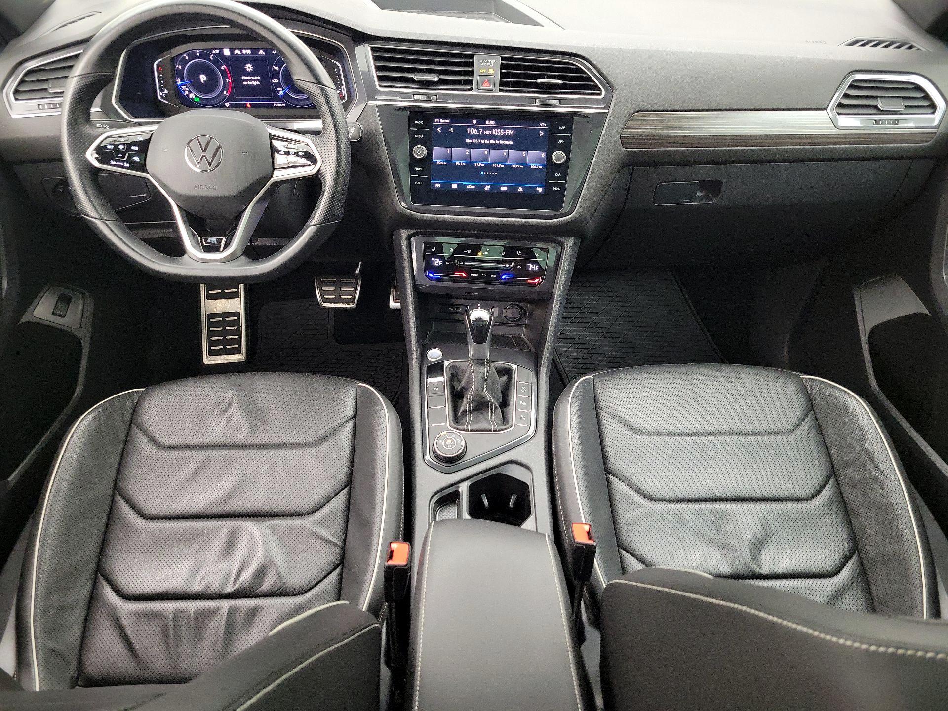 Thumbnail: 2022 Volkswagen Tiguan - 9