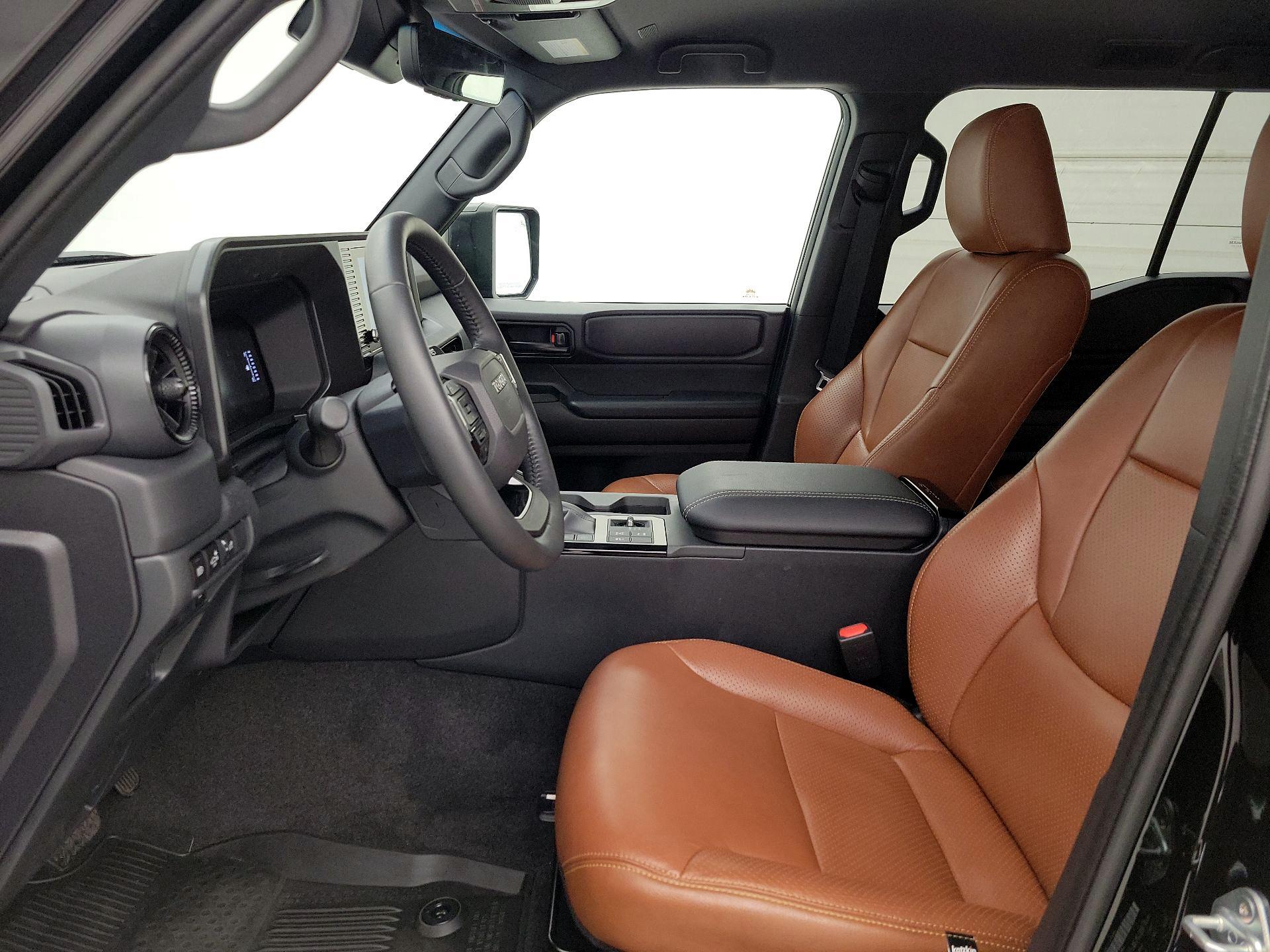 Thumbnail: 2025 Toyota Land Cruiser - 11