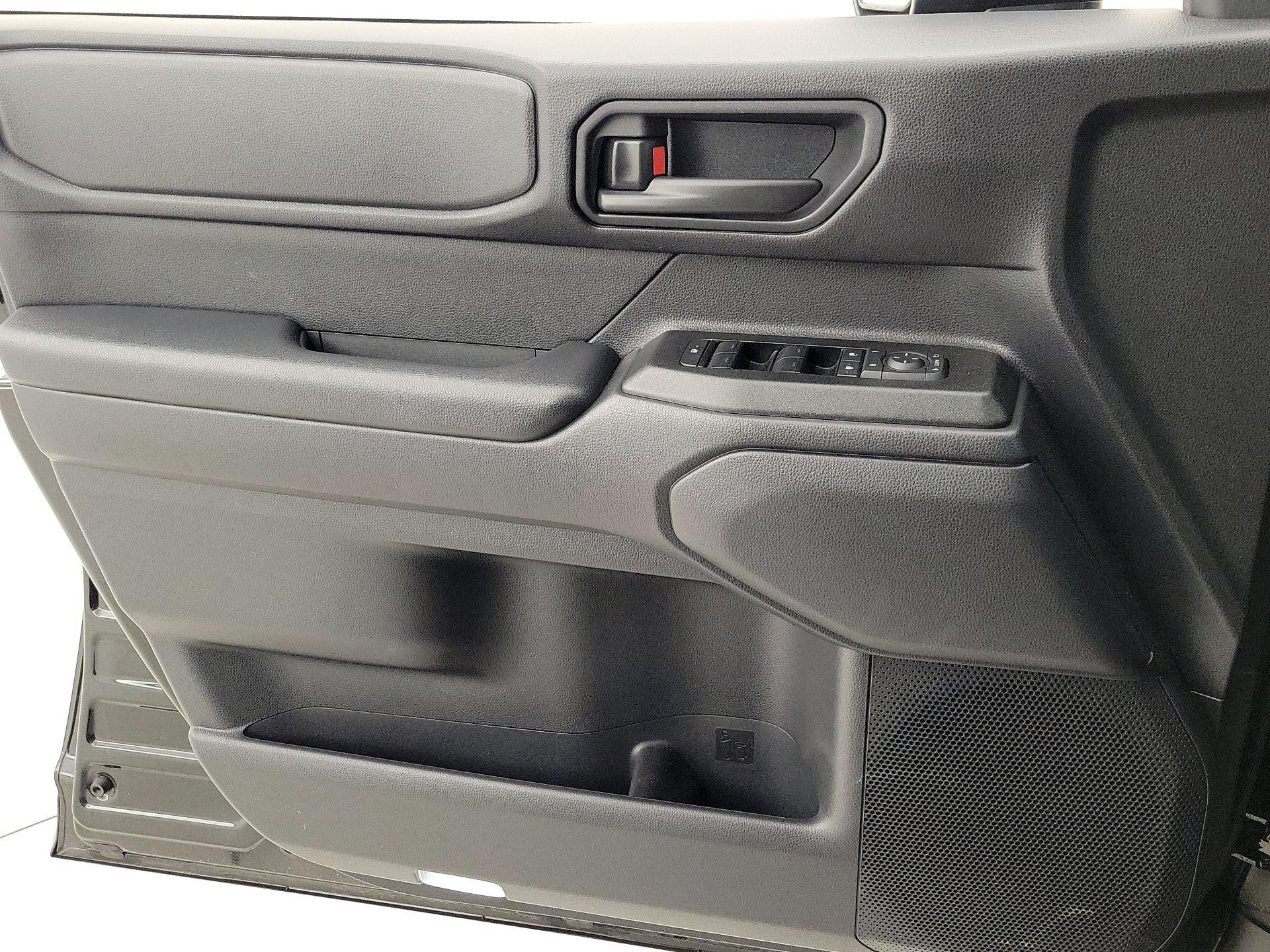 Thumbnail: 2025 Toyota Land Cruiser - 12