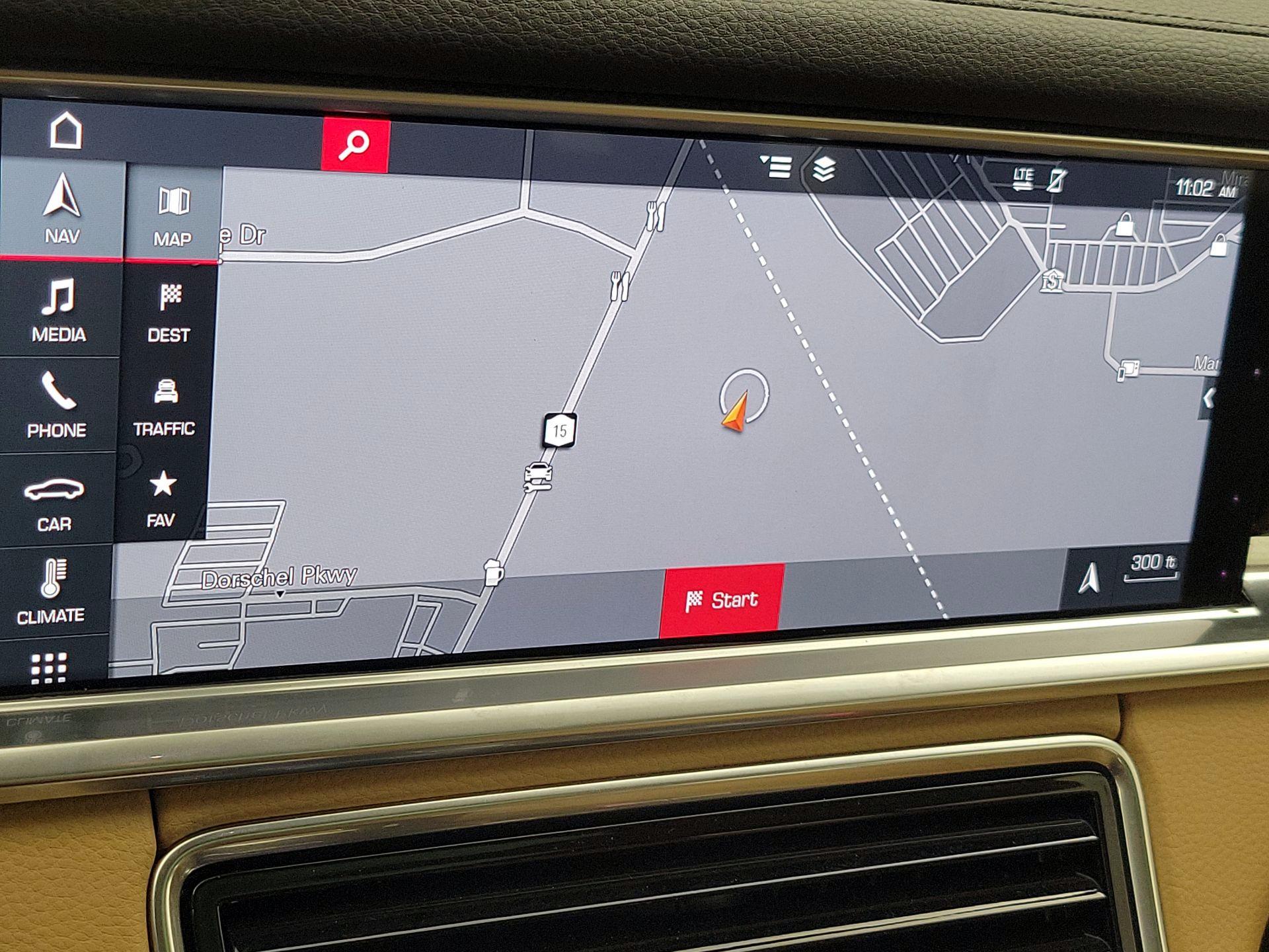 Thumbnail: 2018 Porsche Panamera - 14