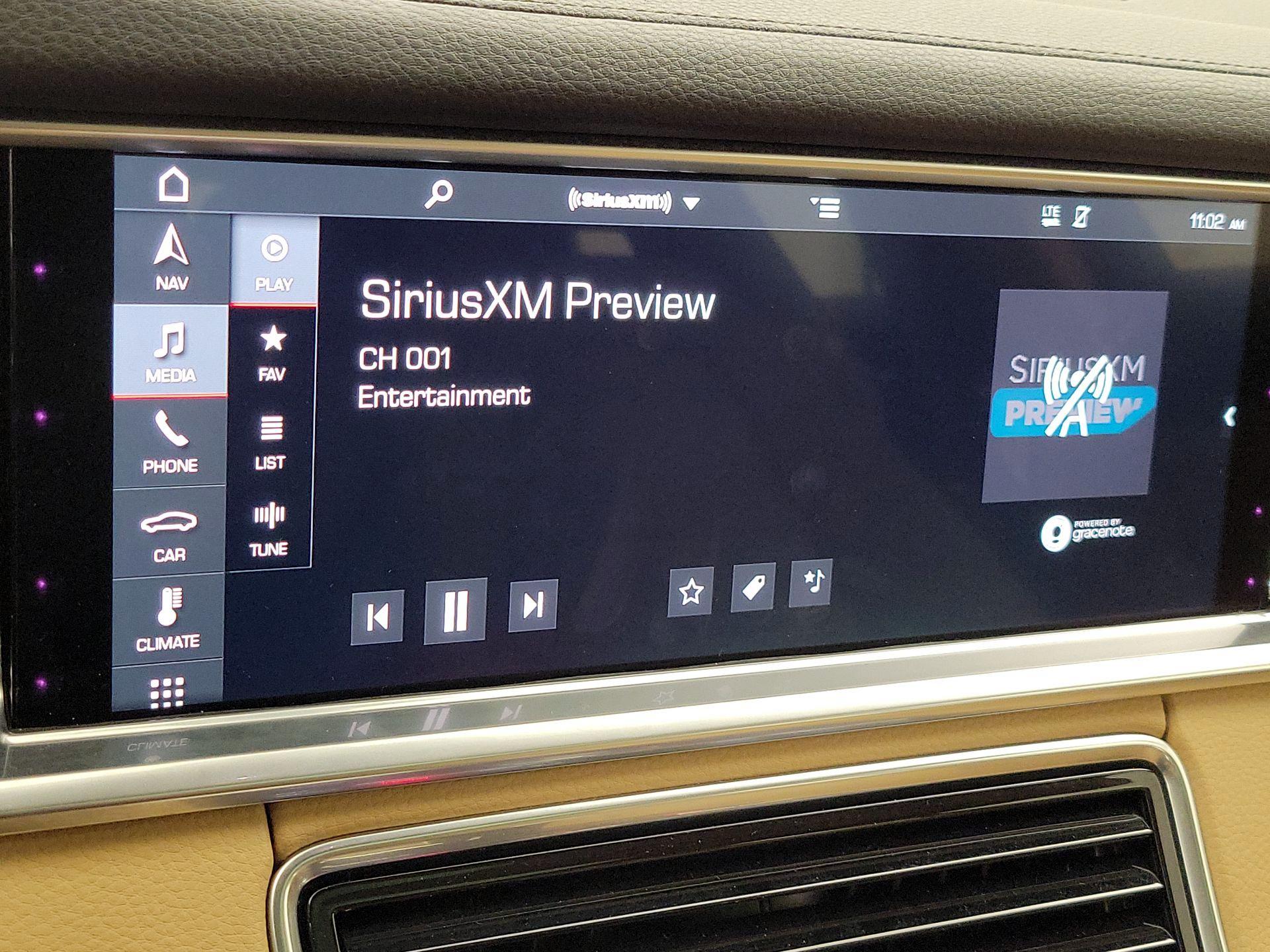 Thumbnail: 2018 Porsche Panamera - 16