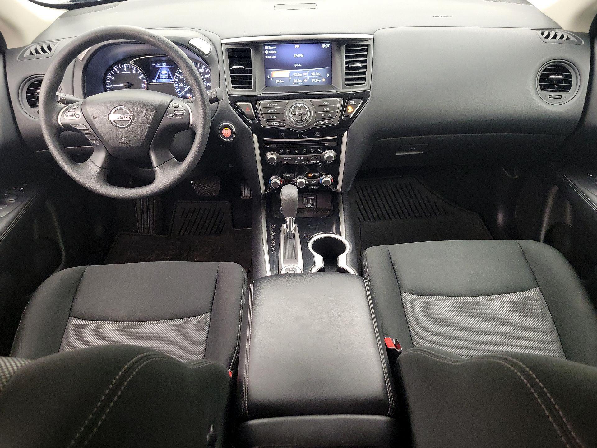 Thumbnail: 2020 Nissan Pathfinder - 9