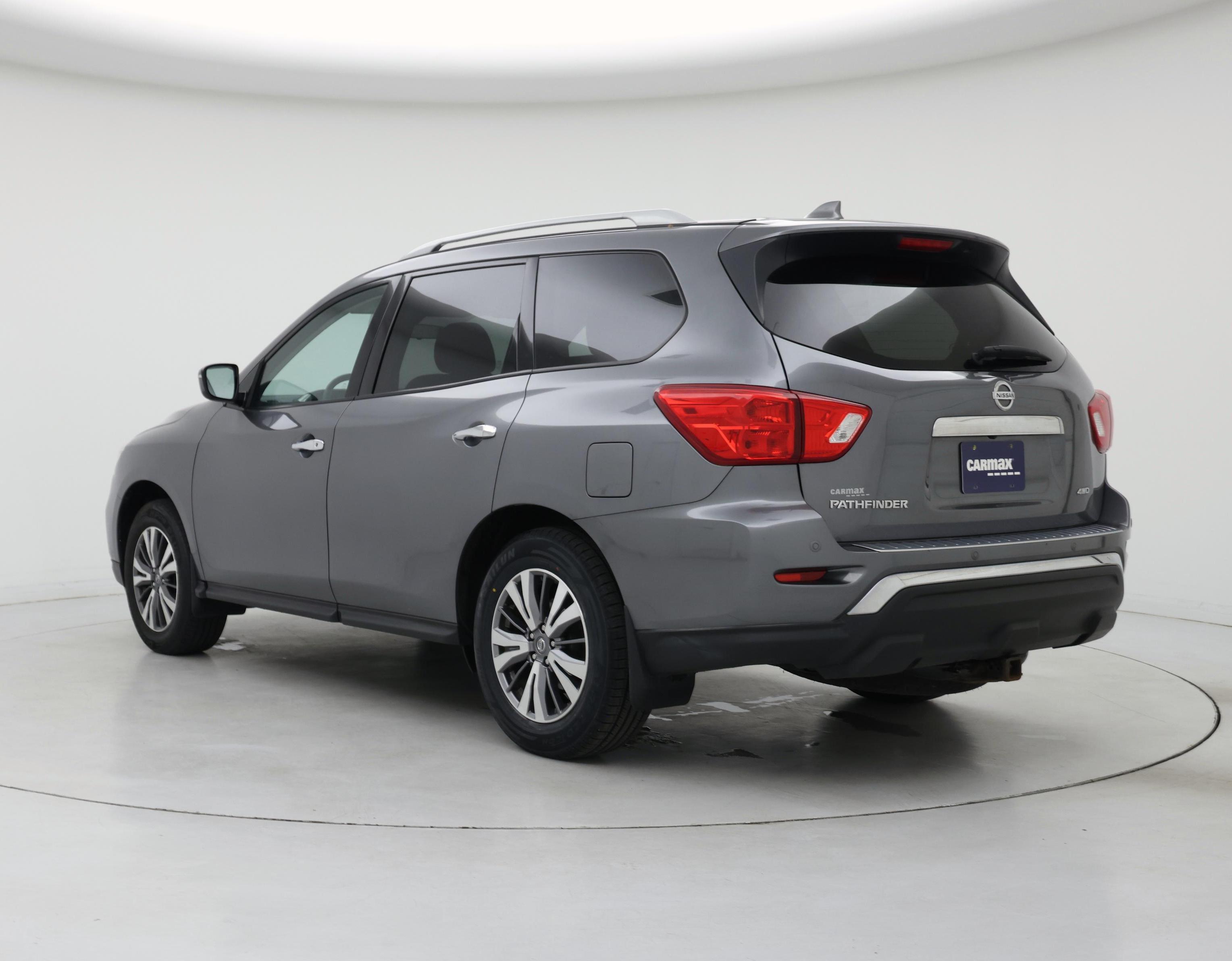 Thumbnail: 2020 Nissan Pathfinder - 2