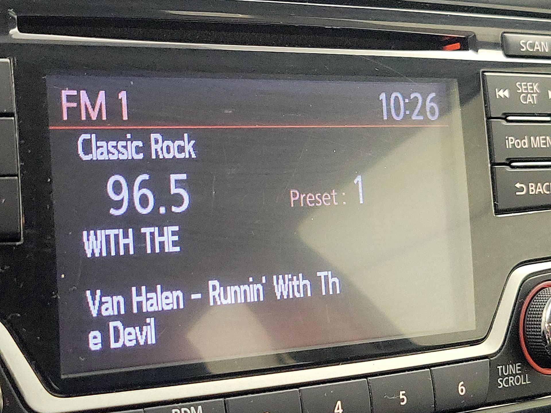 Thumbnail: 2017 Nissan Sentra - 15