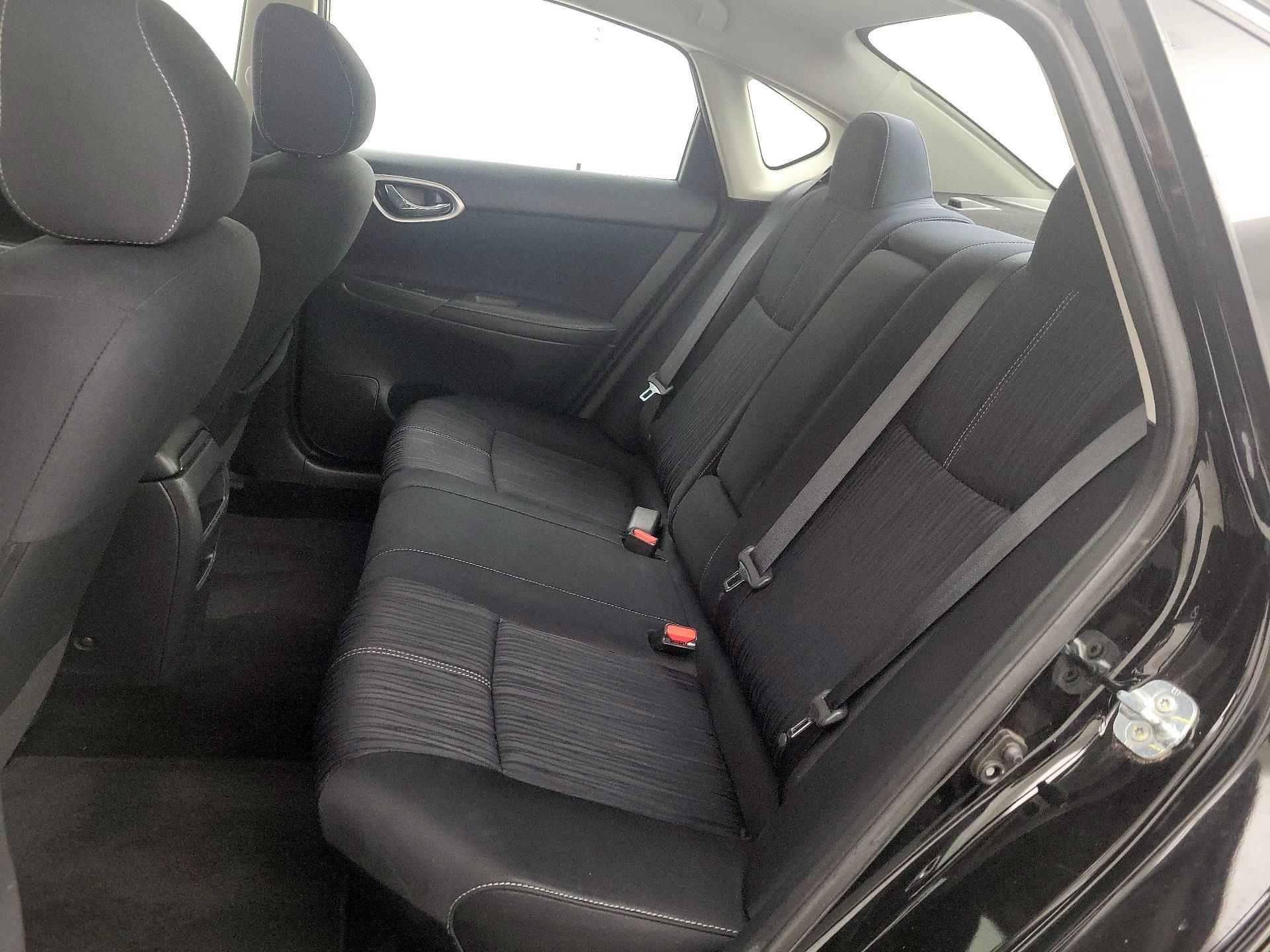 Thumbnail: 2017 Nissan Sentra - 19