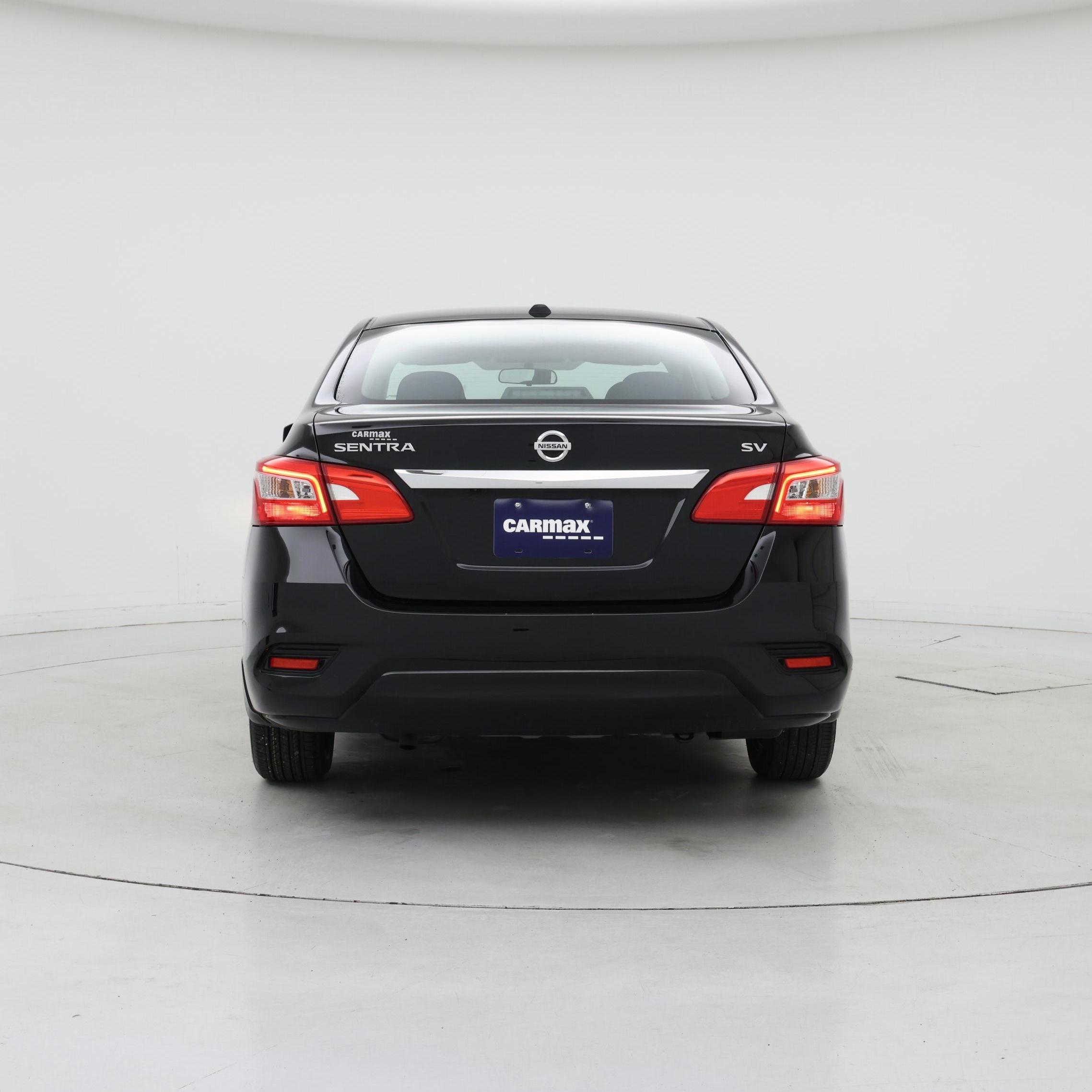 Thumbnail: 2017 Nissan Sentra - 6