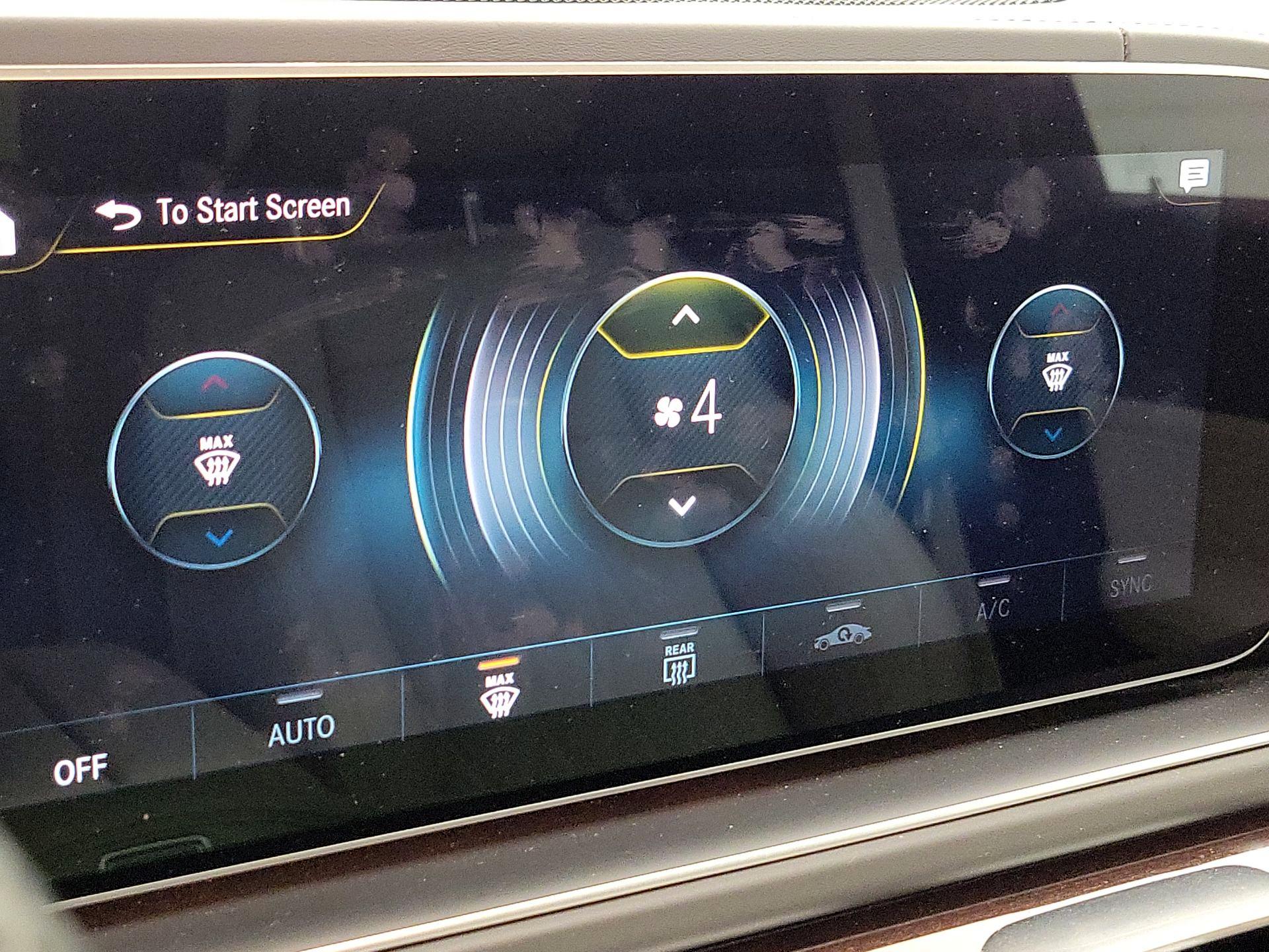 Thumbnail: 2021 Mercedes-Benz GL-Class - 17